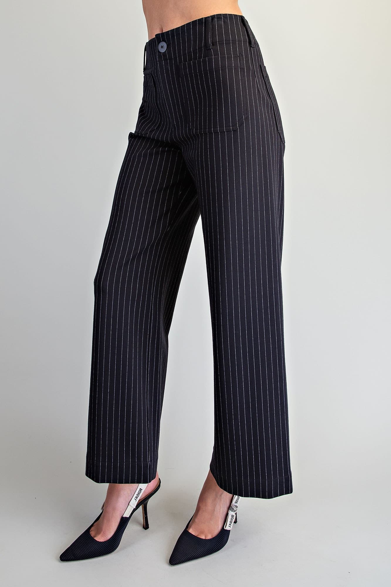 PK16253 - BLACK