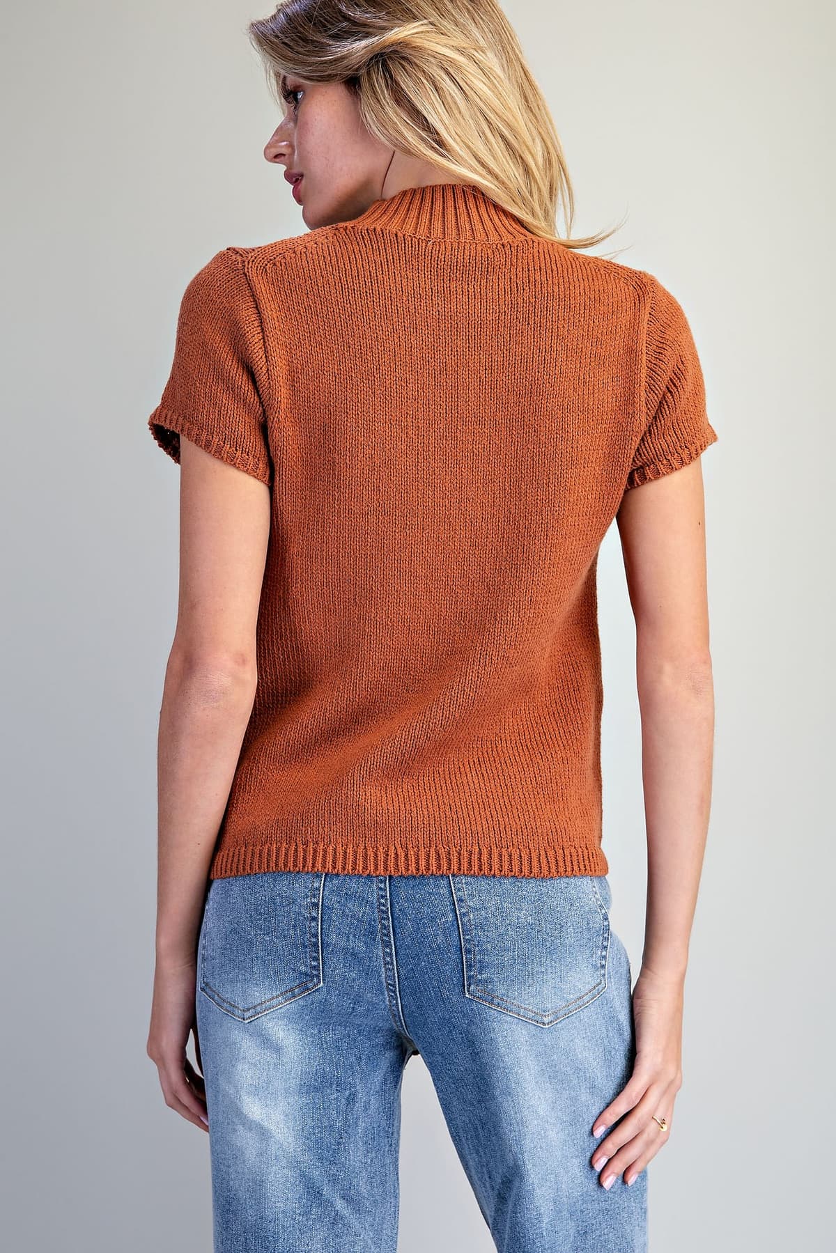 SH15824 - RUST