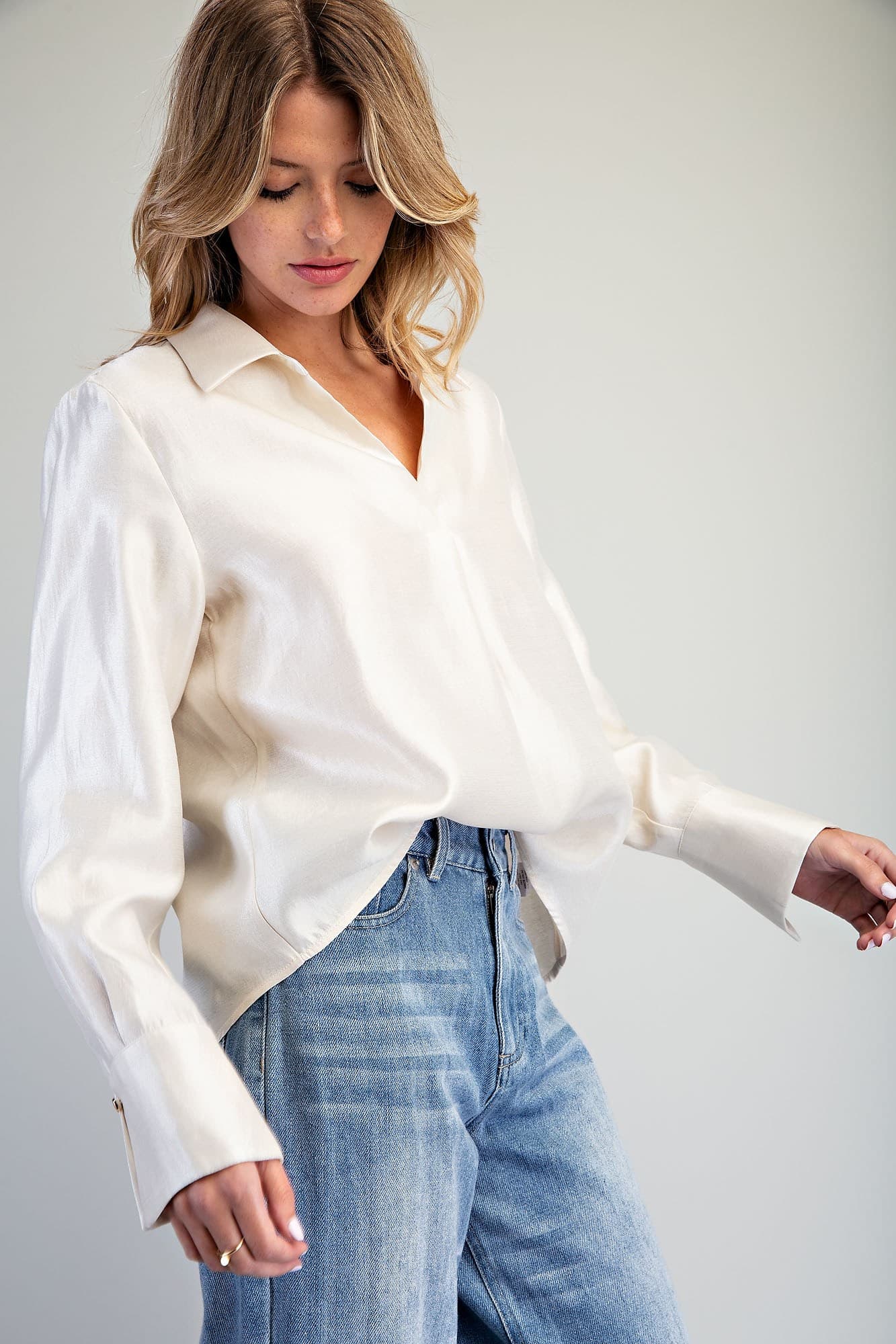 TK16312 - CHAMPAGNE