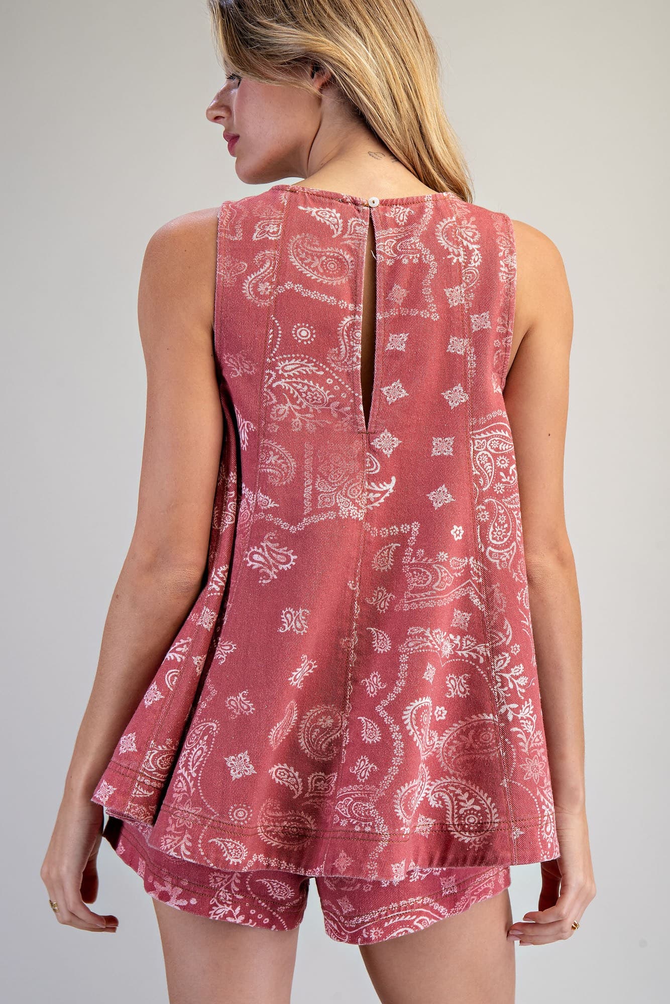 TK16672 - DUSTY ROSE BANDANA