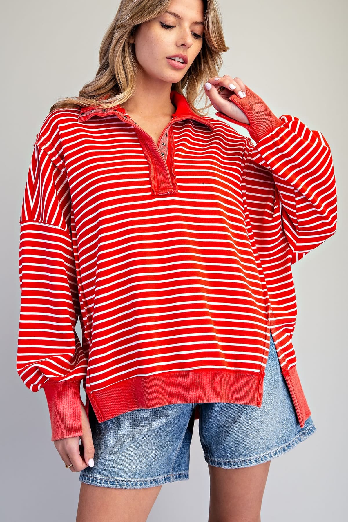 TH15977 - RED