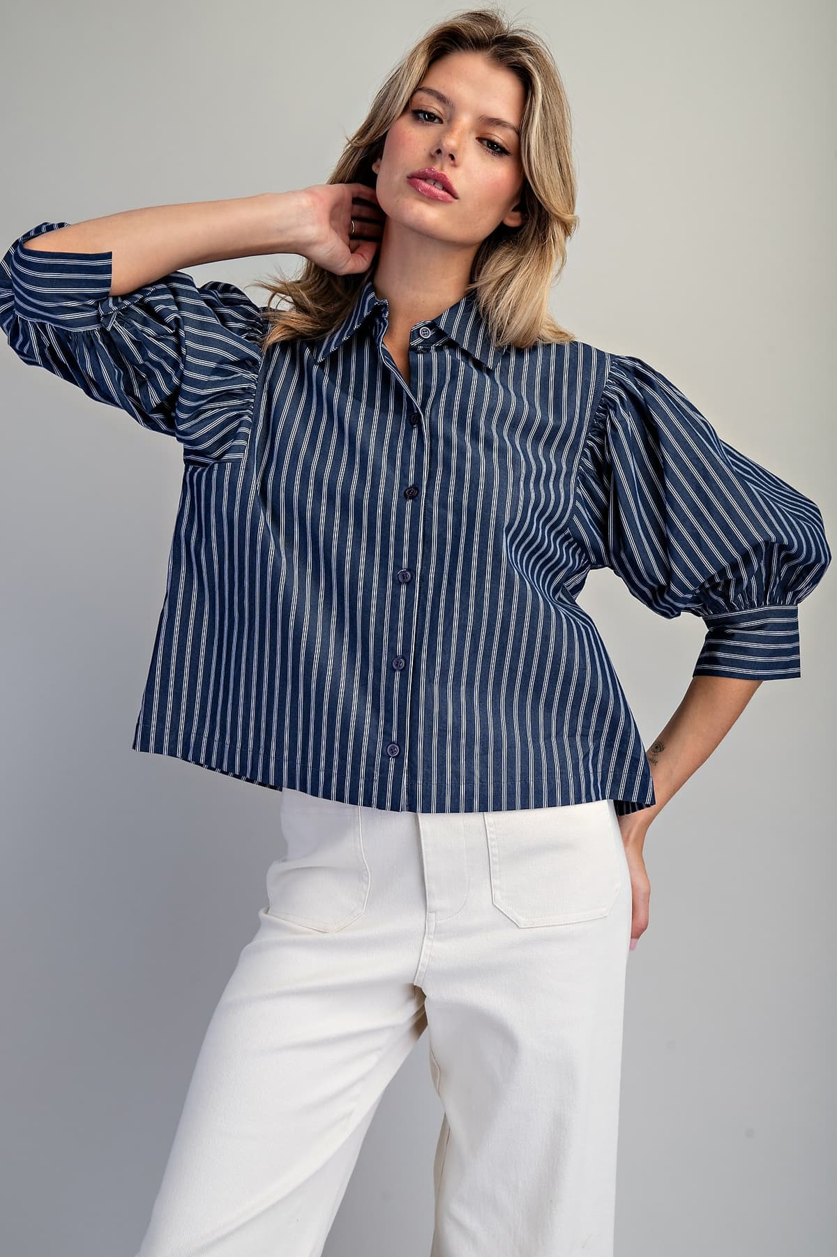 TH17230 - NAVY