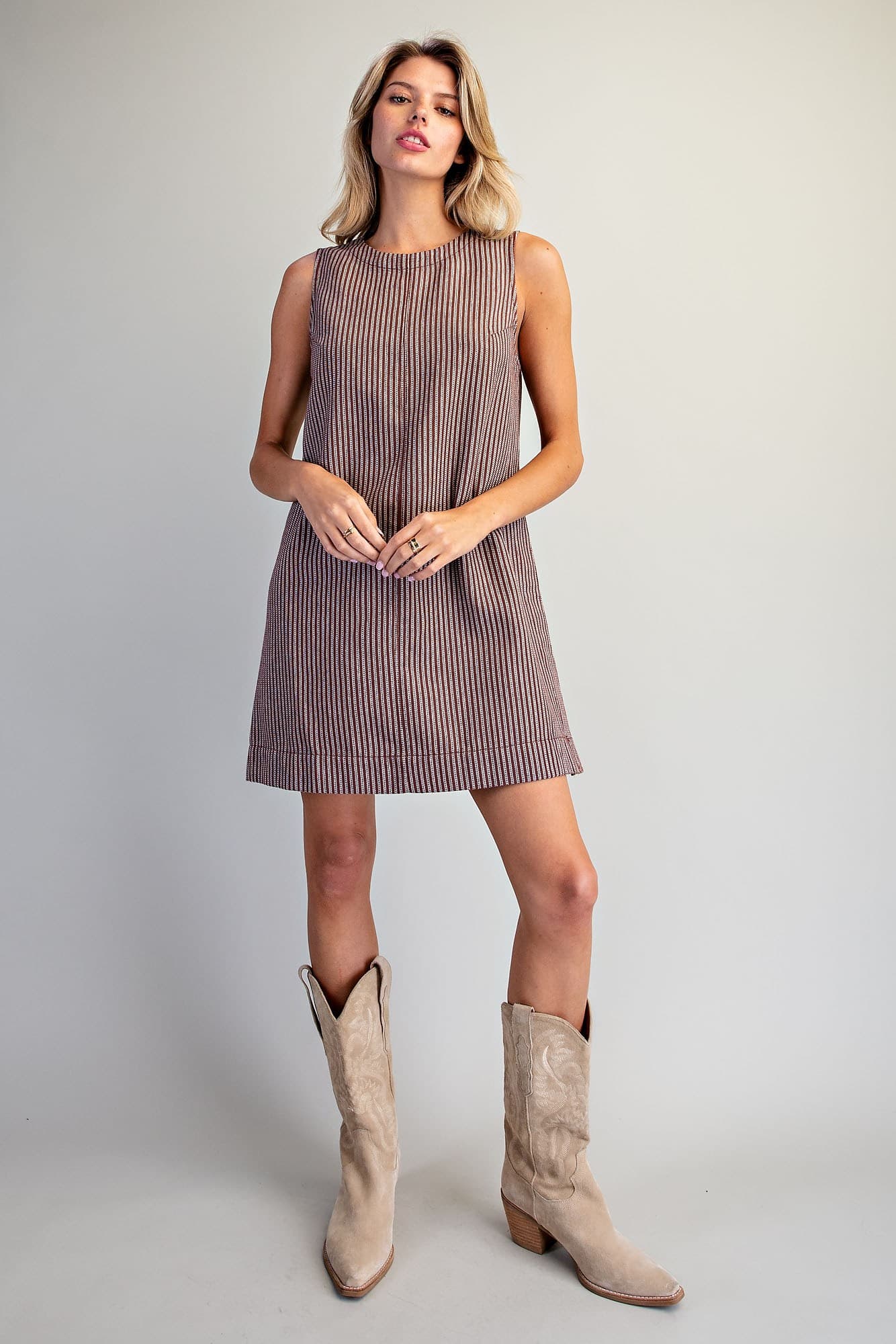 DK16721 - MOCHA BROWN