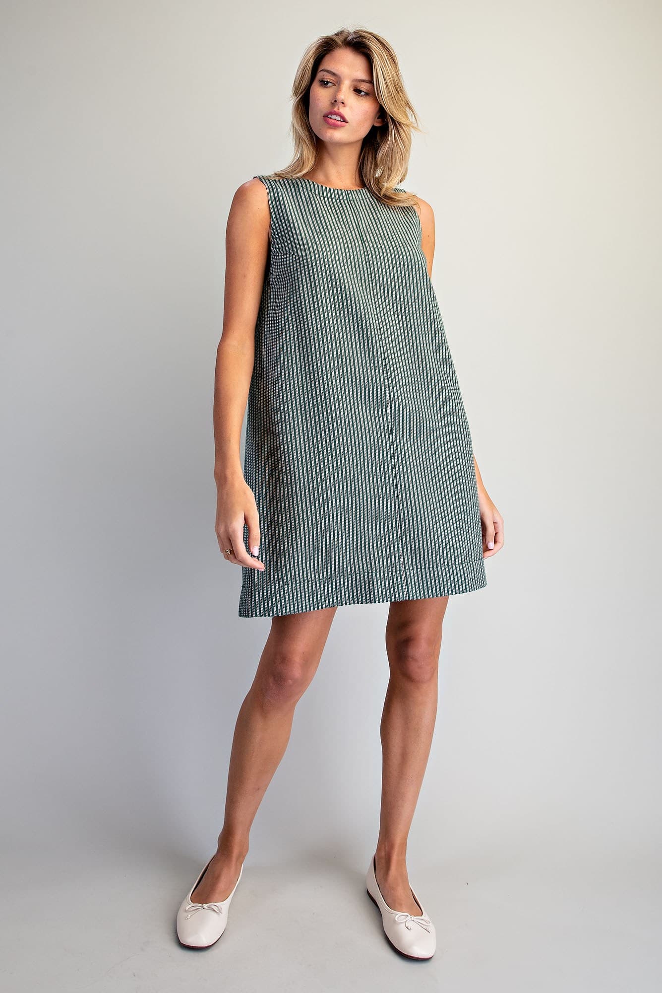 DK16721 - FOREST GREEN