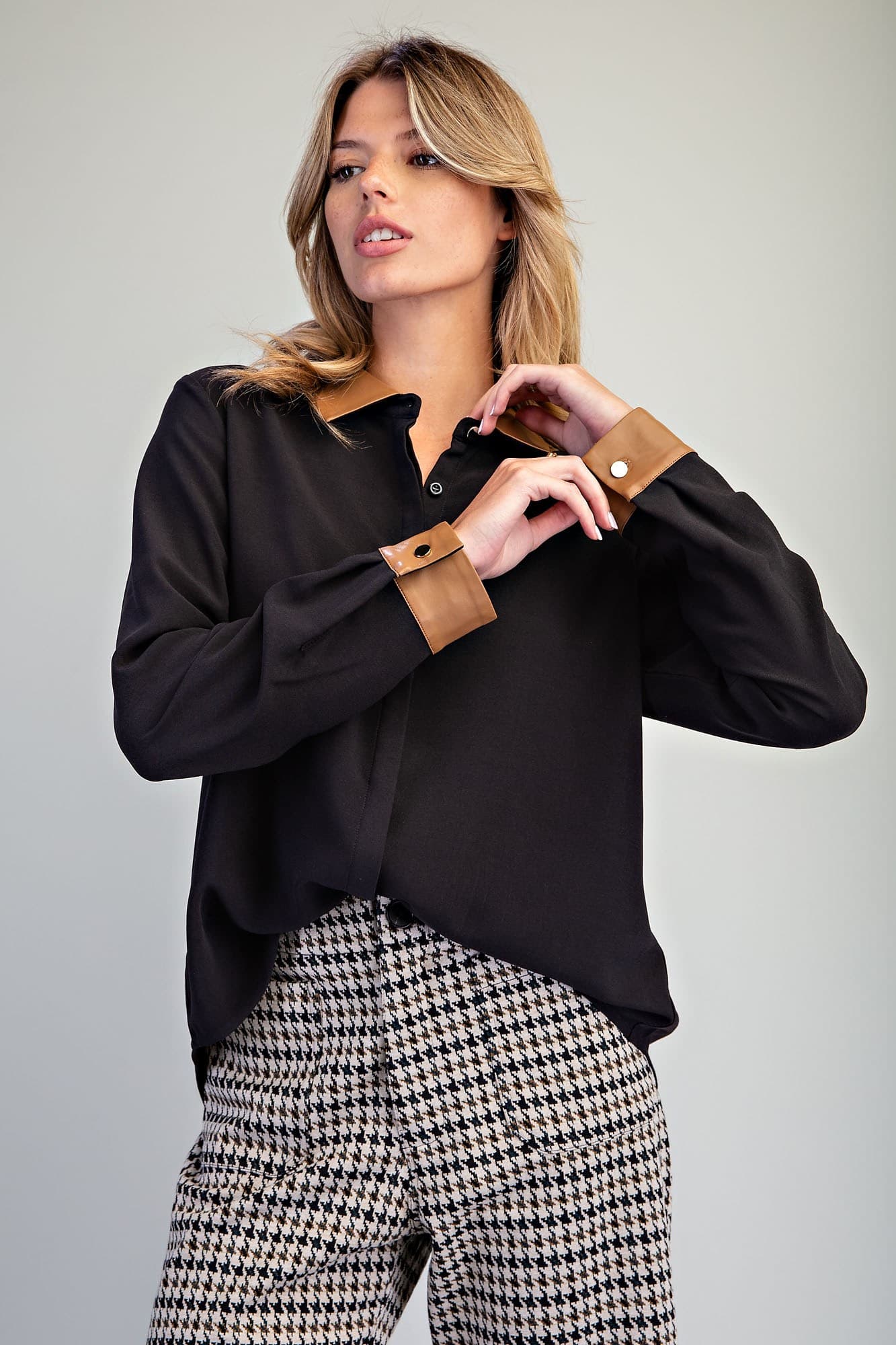 TK16447 - BLACK