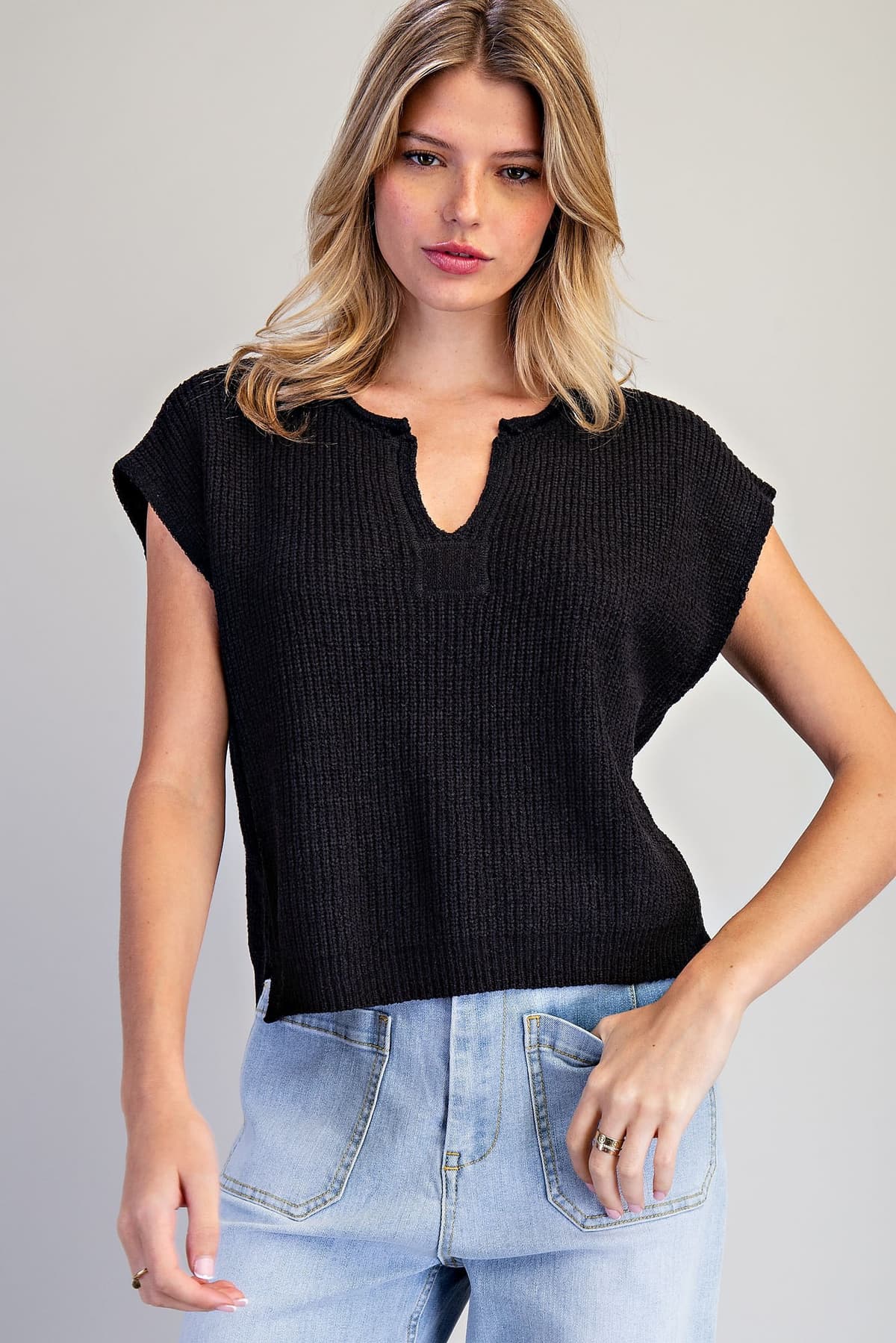 SH15662 - BLACK