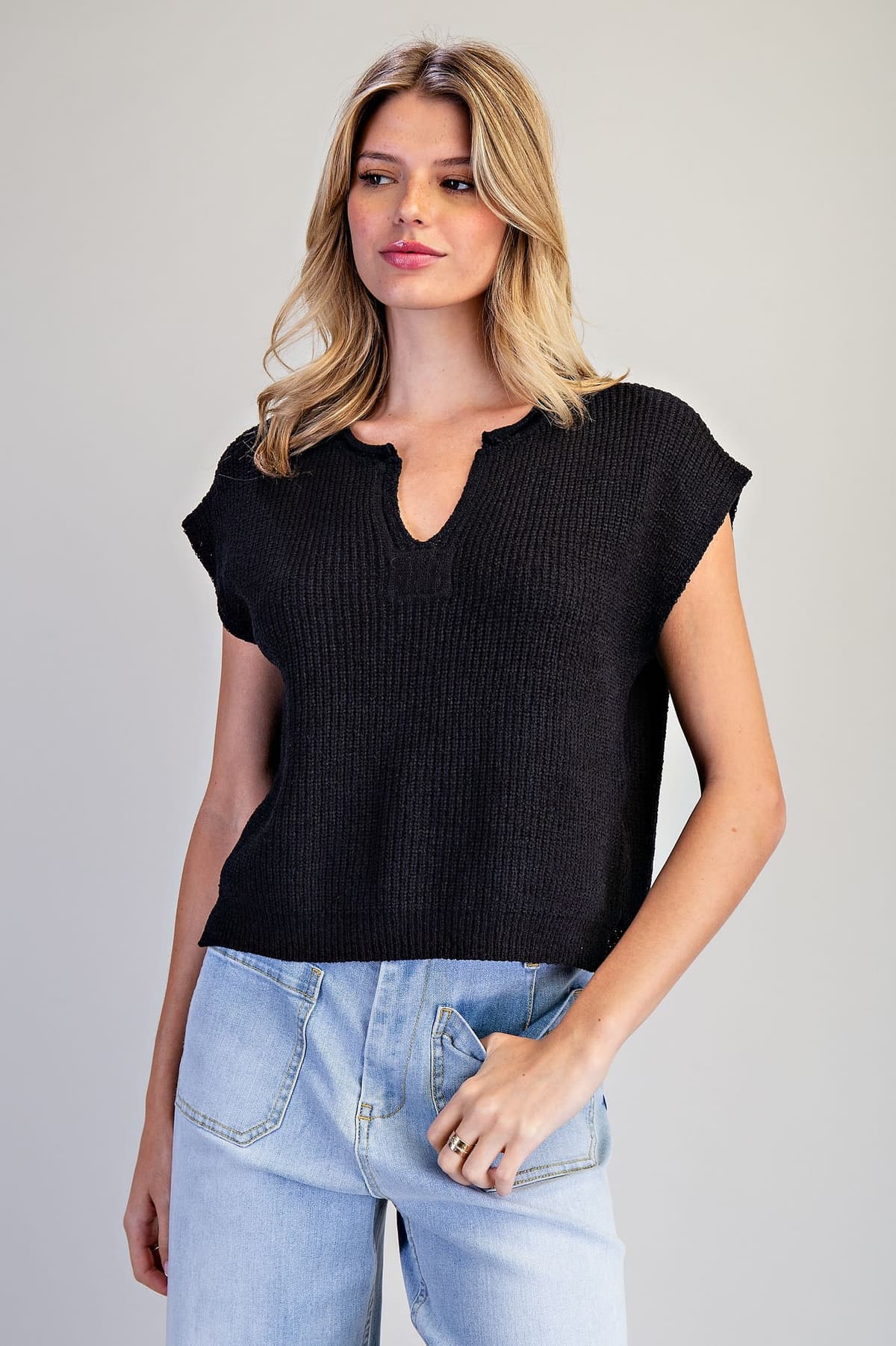 SH15662 - BLACK