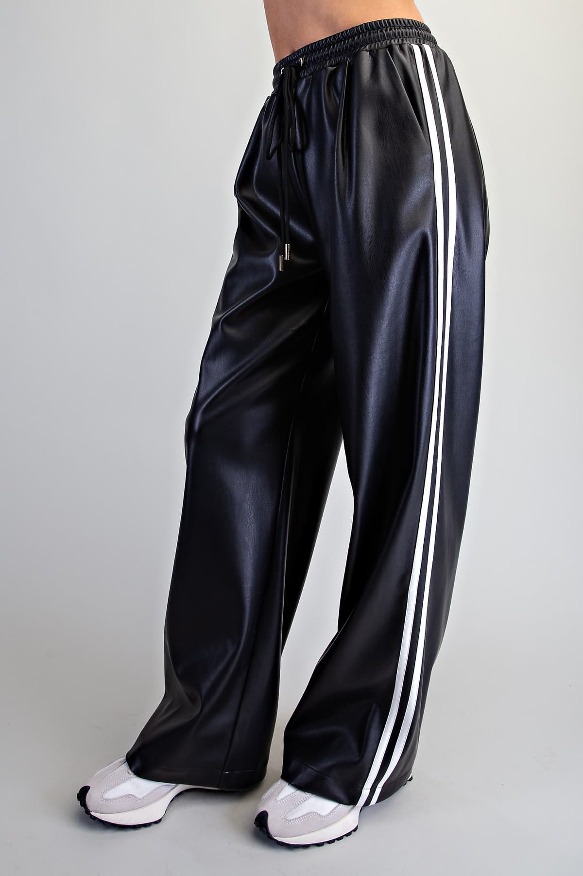 PK16504 - BLACK