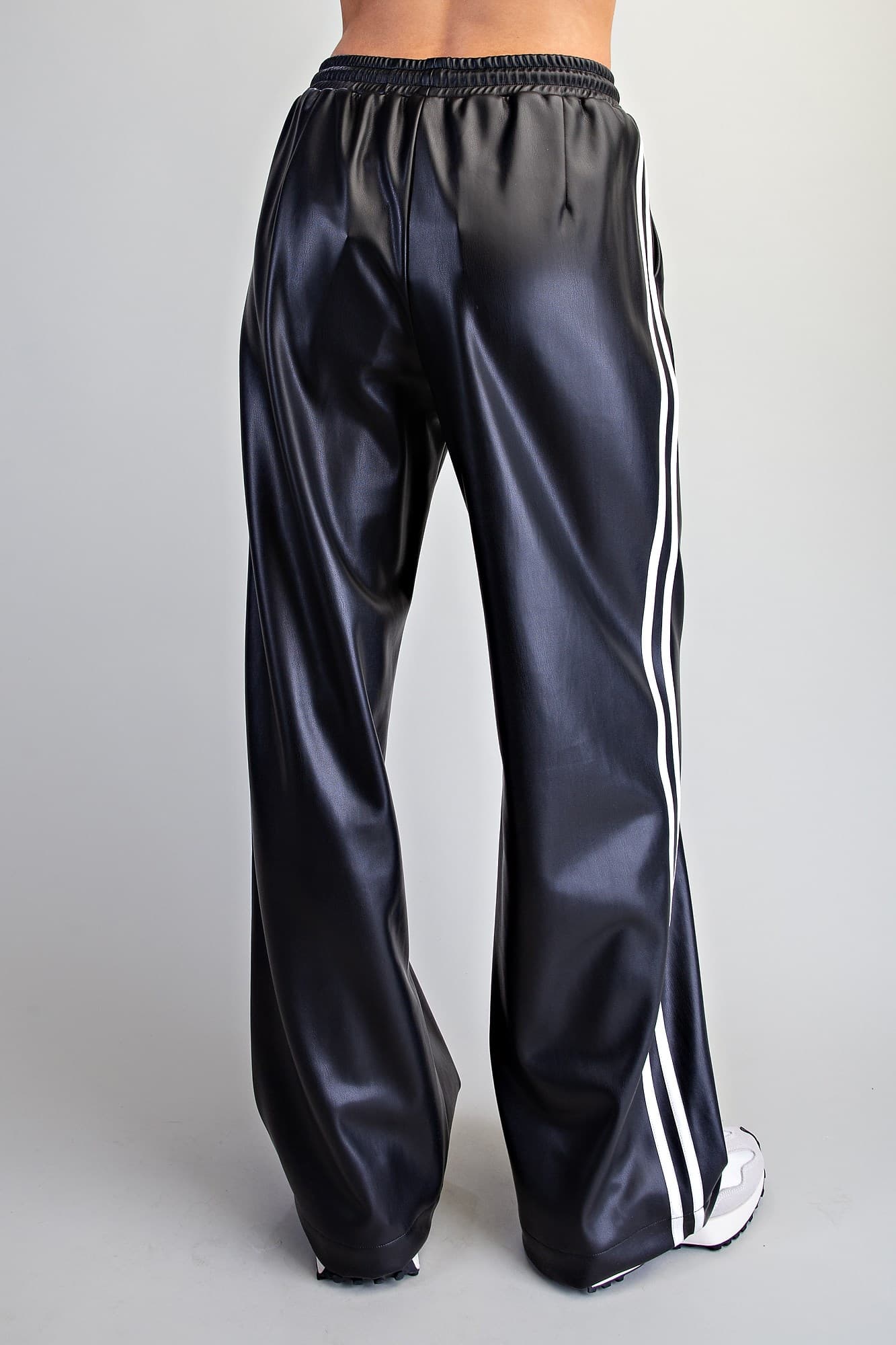 PK16504 - BLACK
