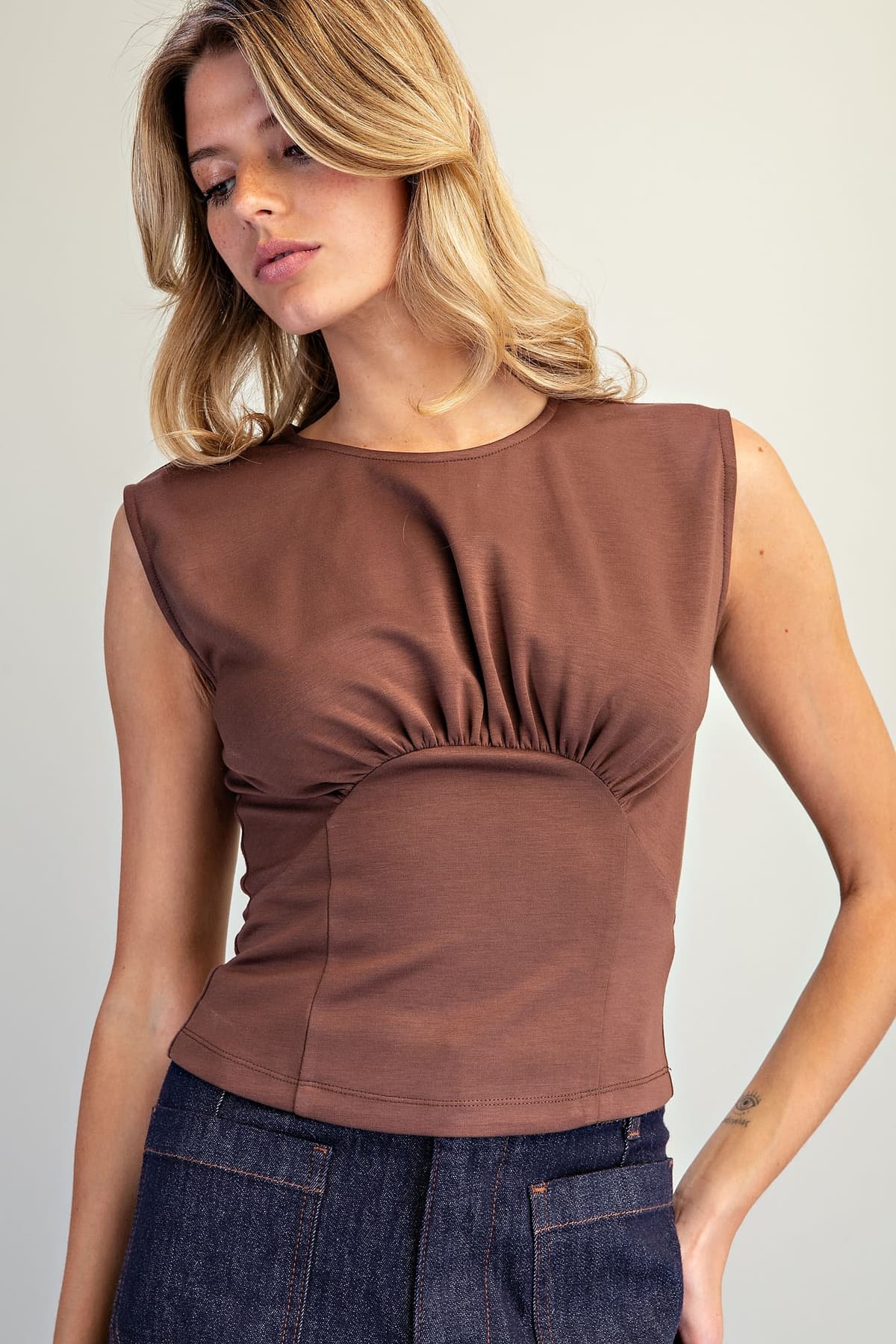 TK16069 - BROWN