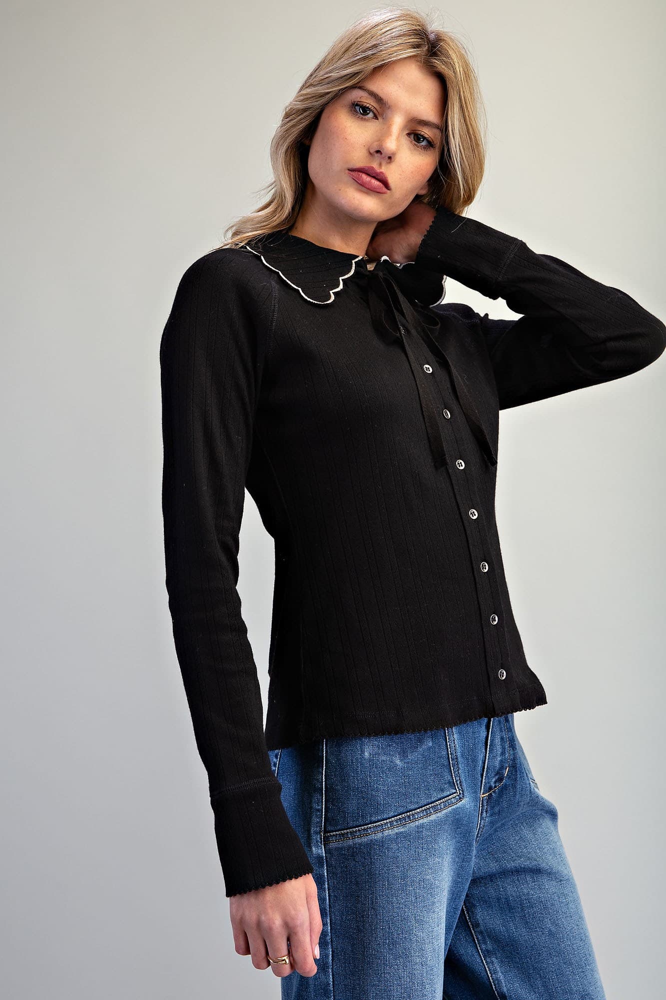 TH15857 - BLACK