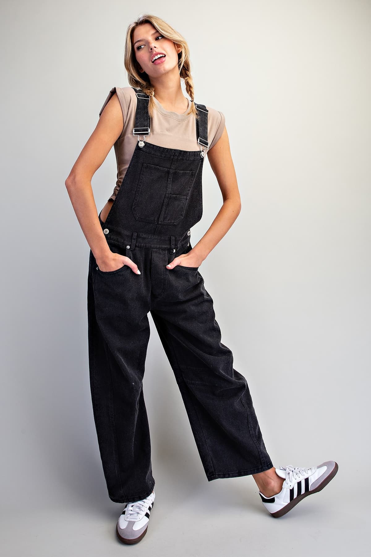 BH17497 - ASH BLACK
