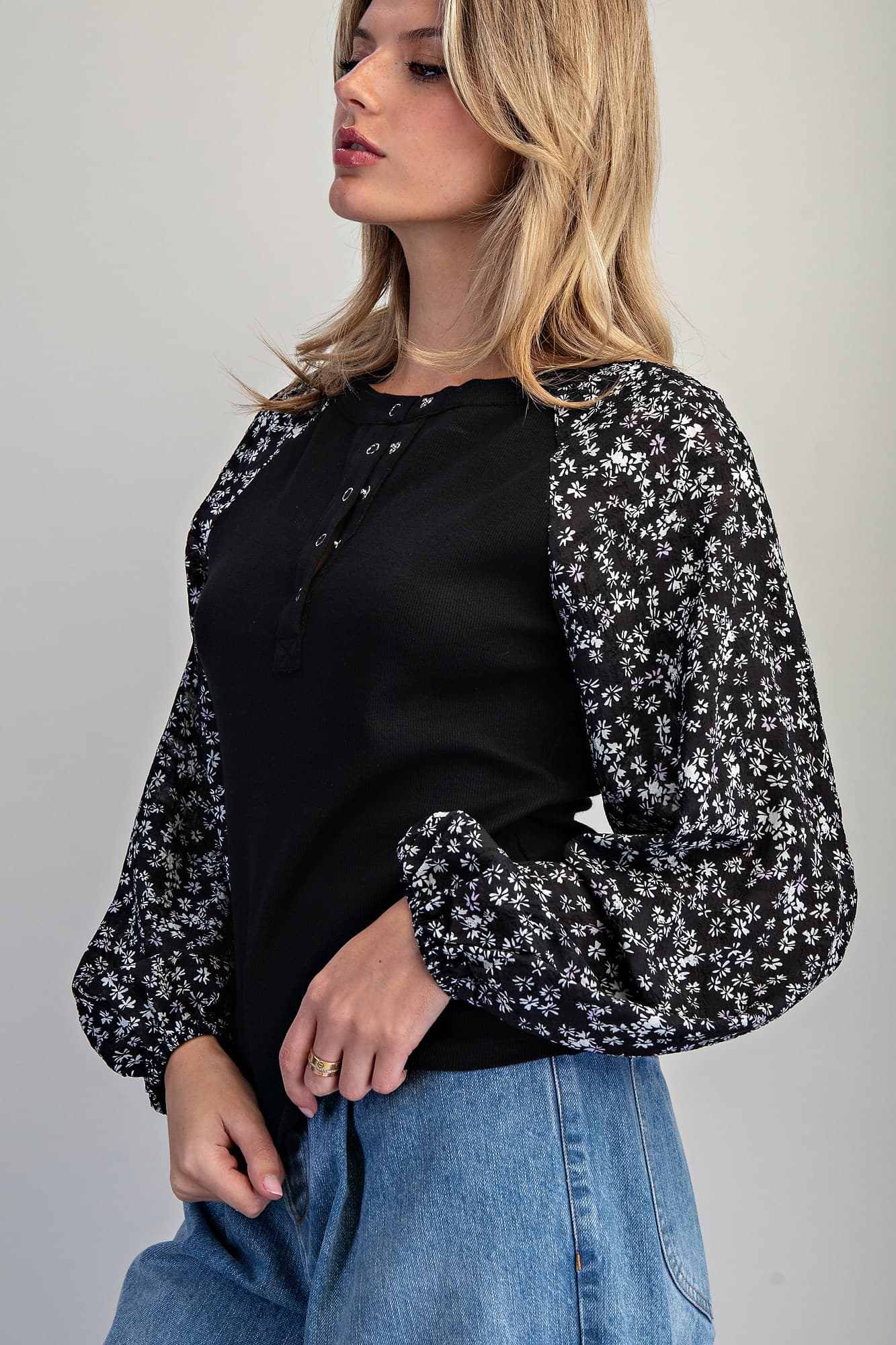 TH17100 - BLACK