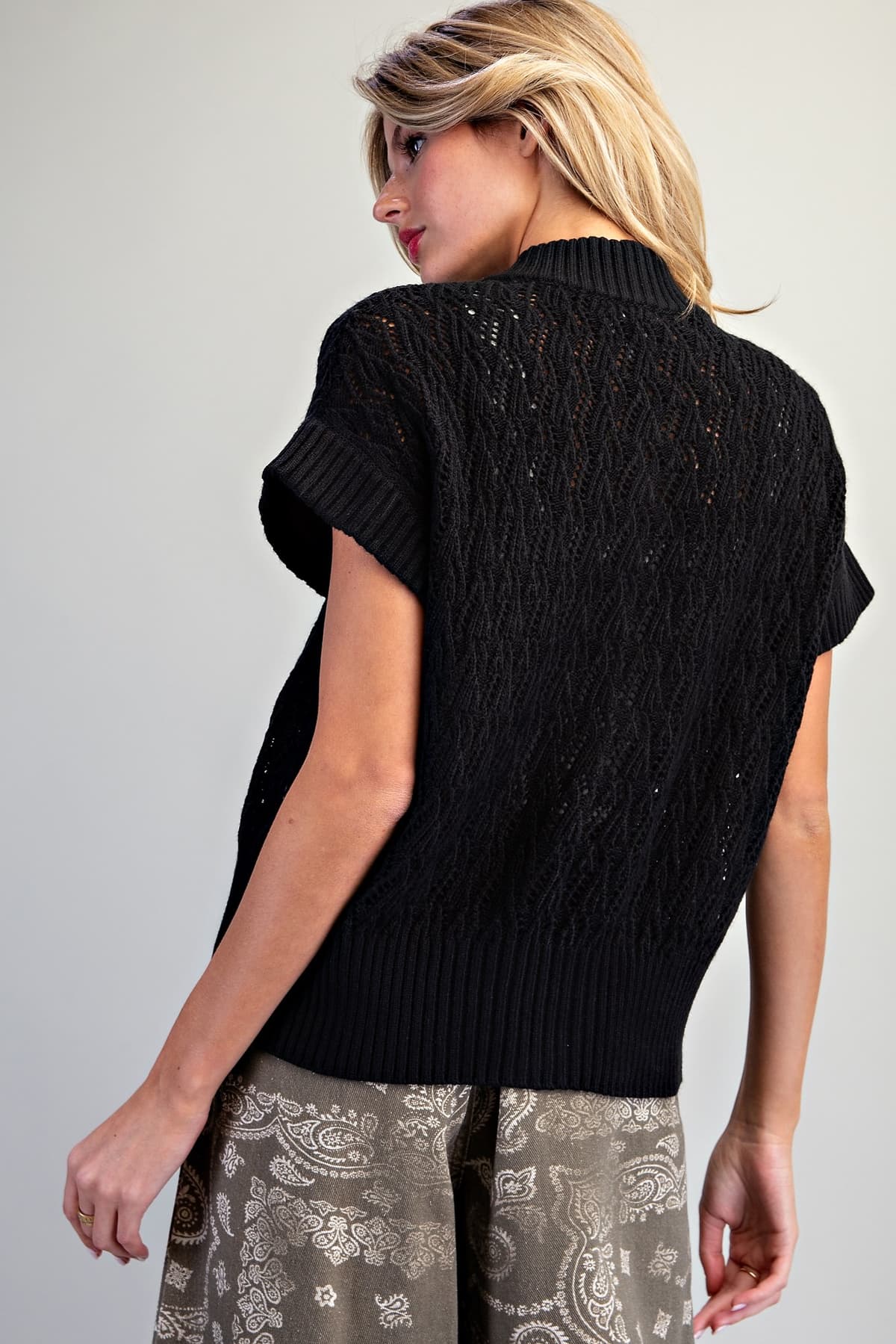 SJK16332 - BLACK