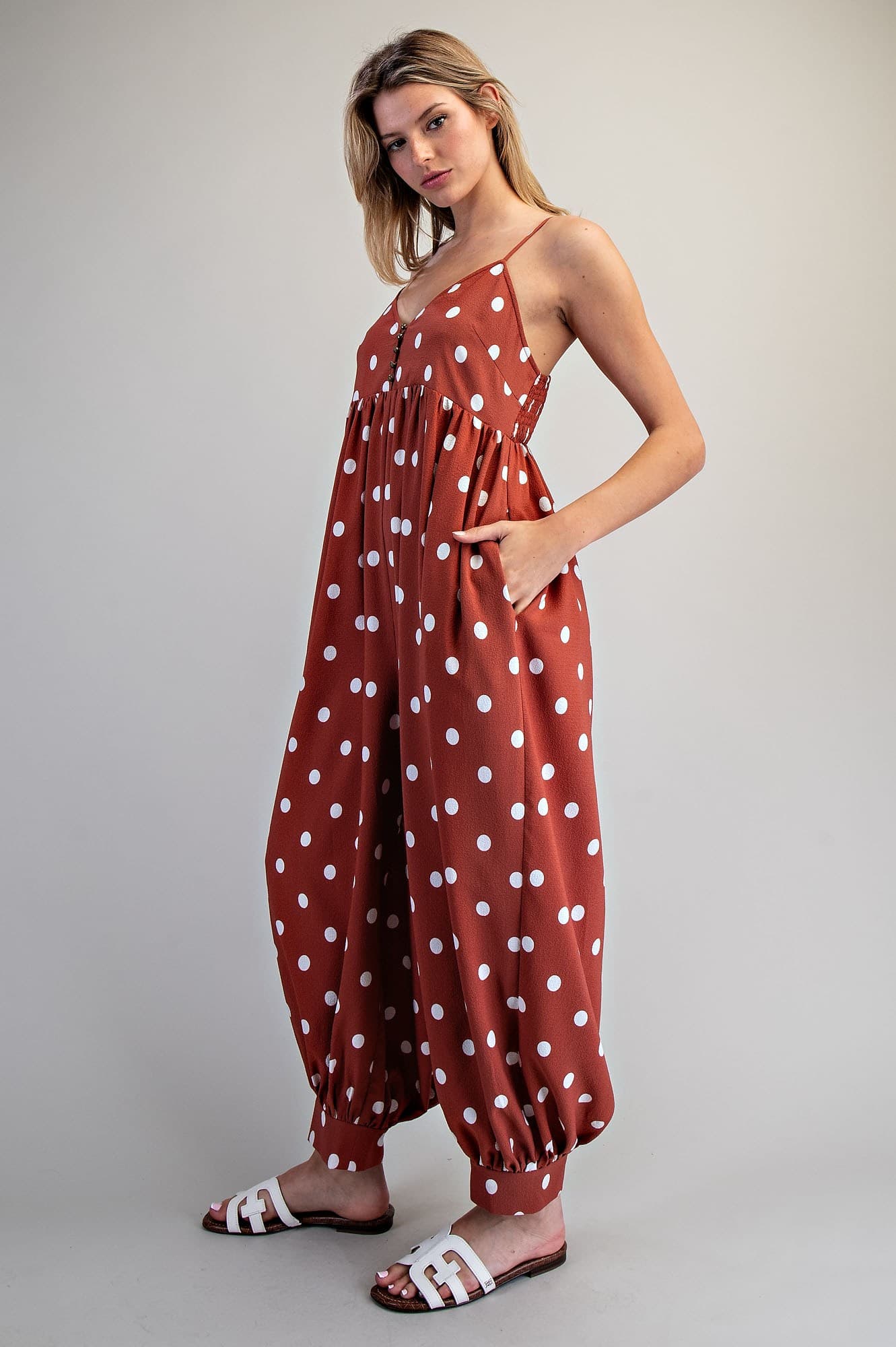 BK16841 - CLAY