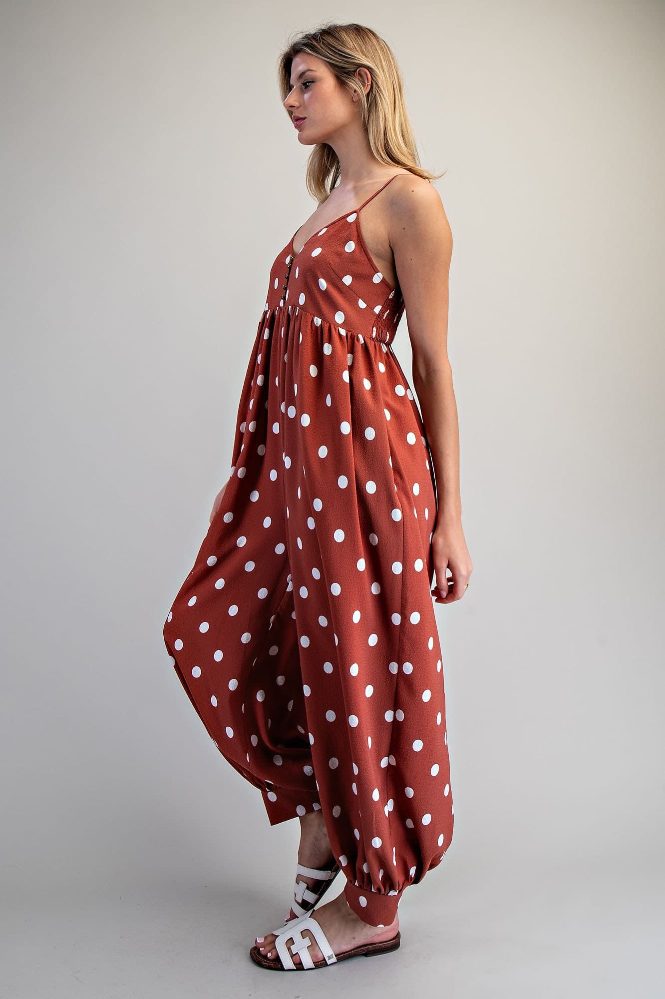 BK16841 - CLAY