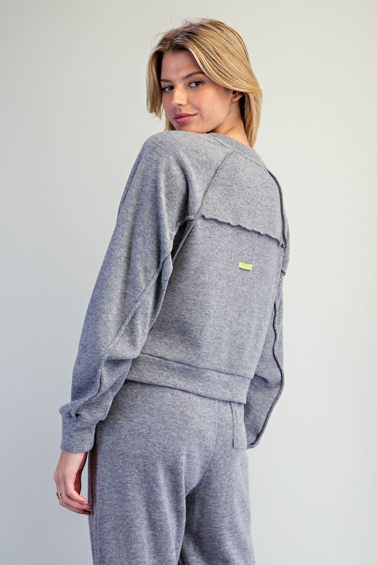 TK16482 - H GREY