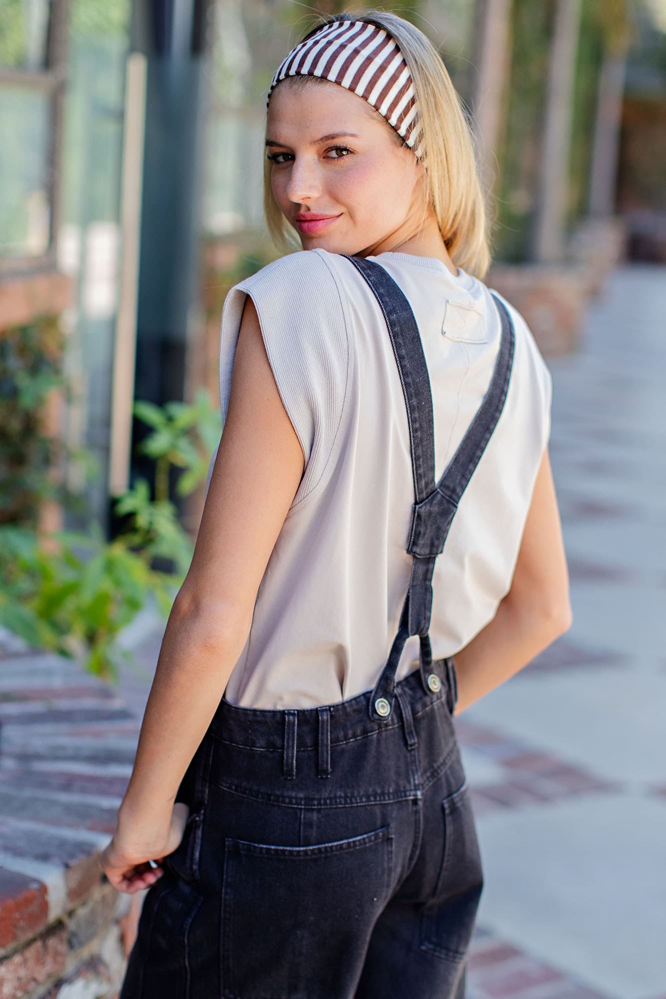 BK16552 - BLACK DENIM