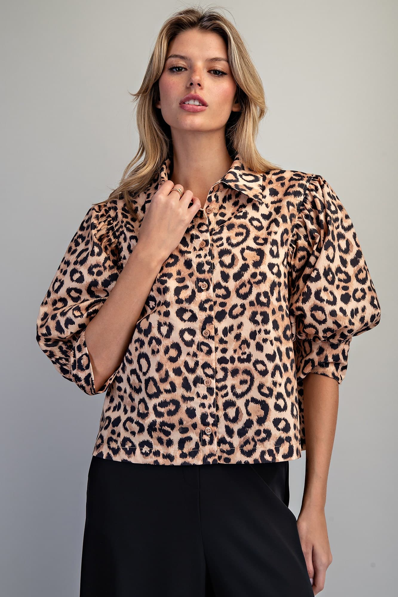 TH17309 - LEOPARD