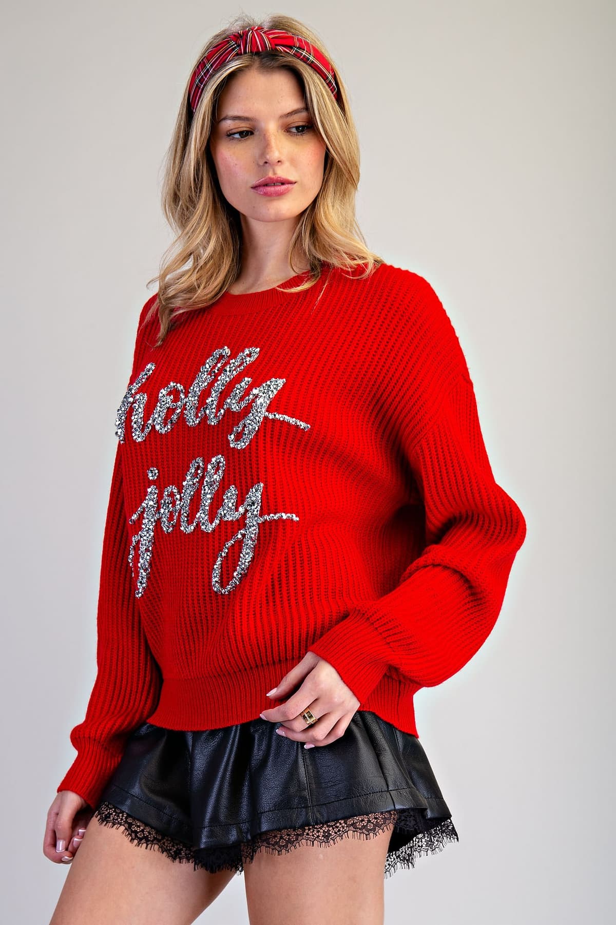 SH15945 - HOLLY RED
