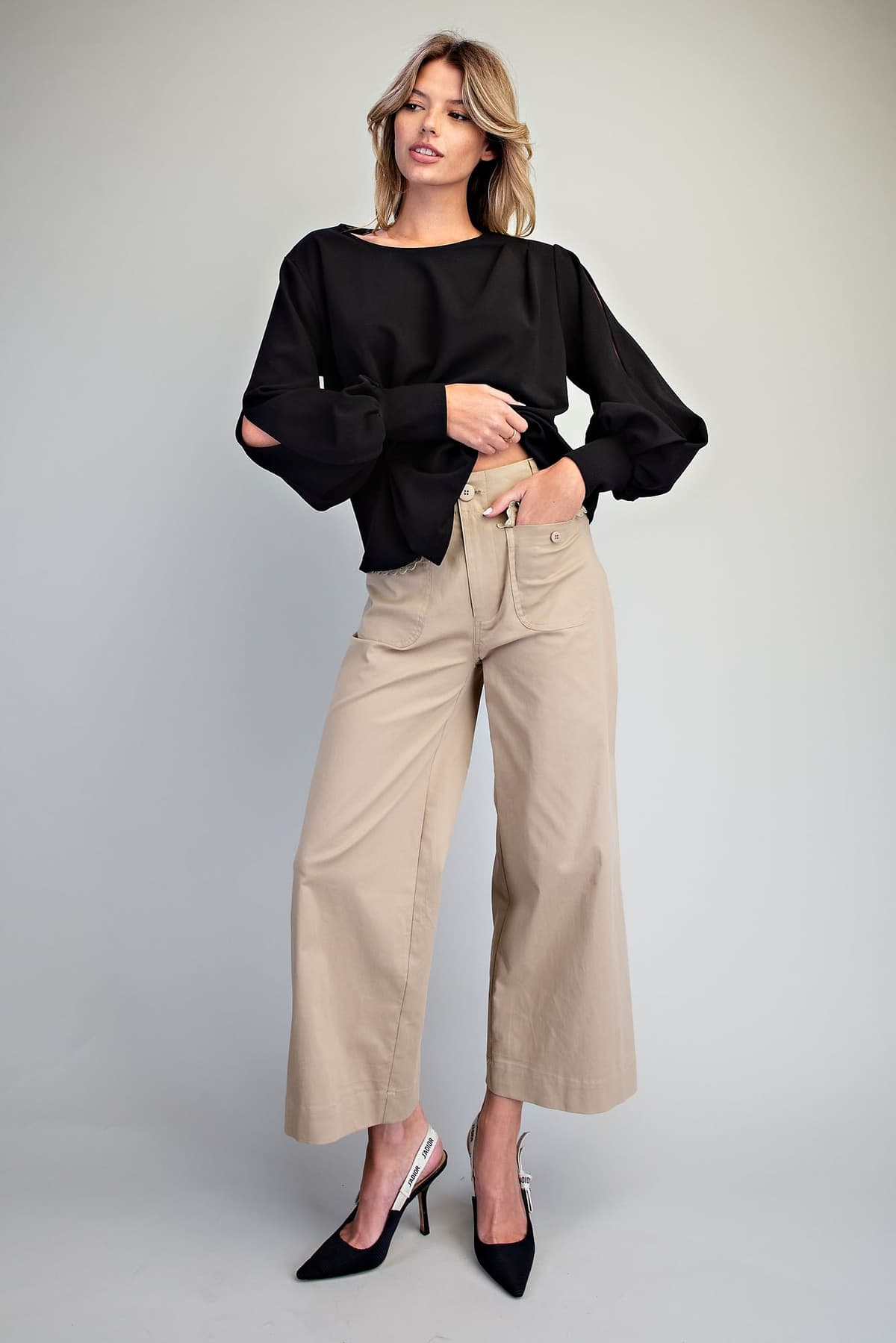 PK16587 - TAUPE