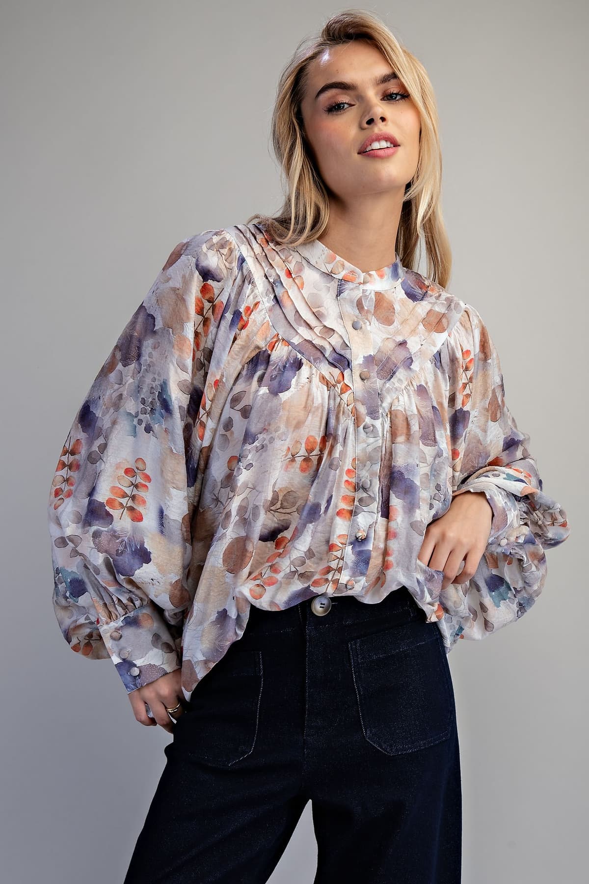 TK16953 - DUSTY BLUE BOTANICAL