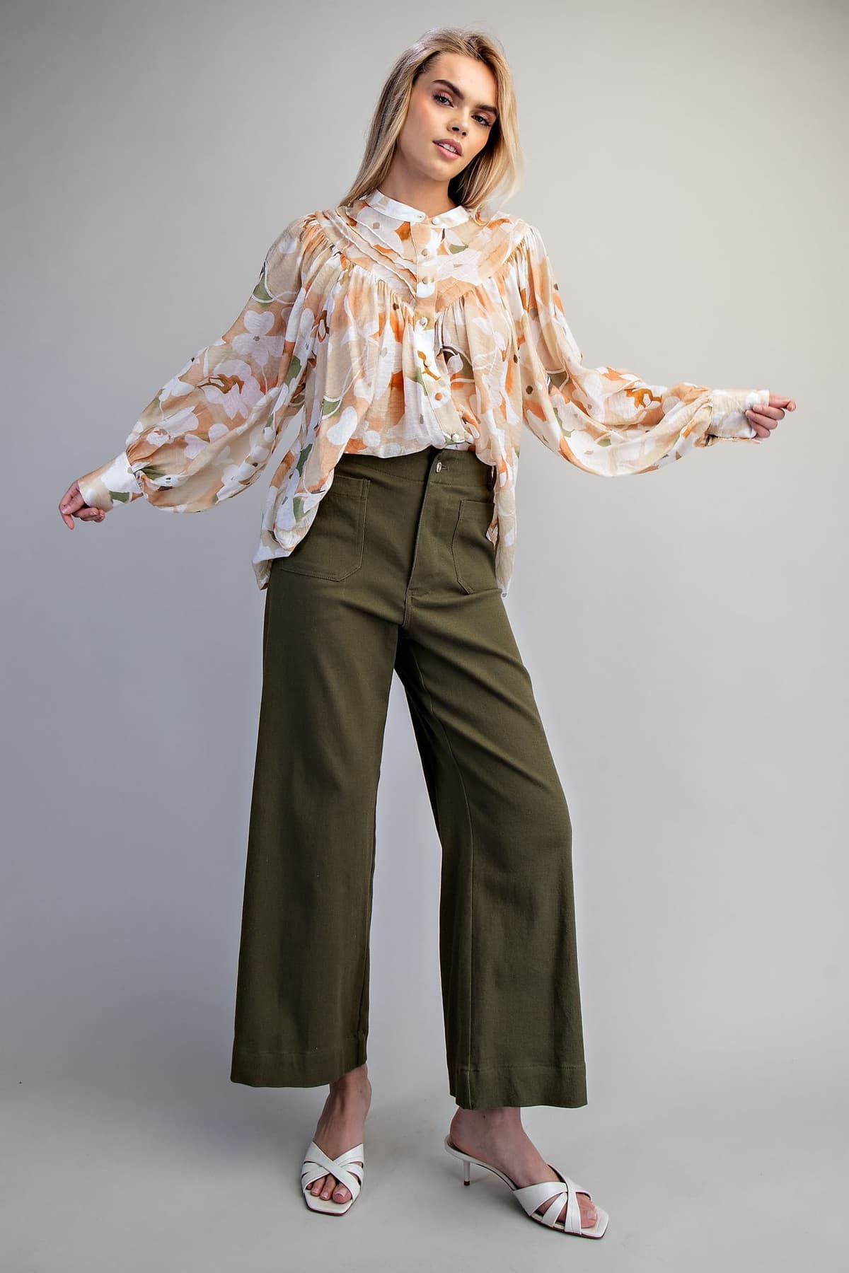TK16956 - DESERT BLOOM