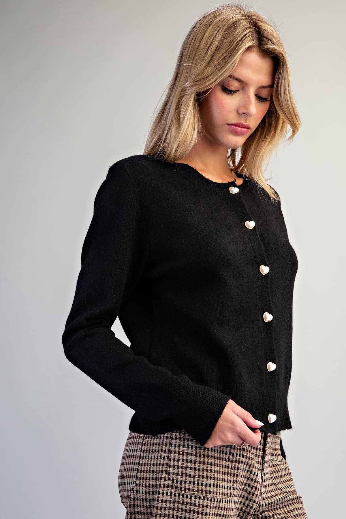 SJK16704 - BLACK