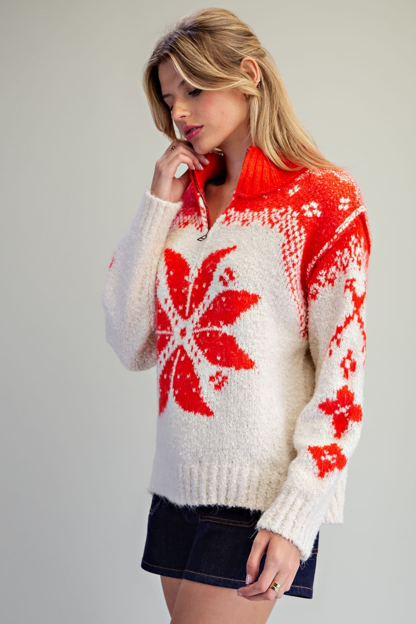 SH15942 - MERRY RED