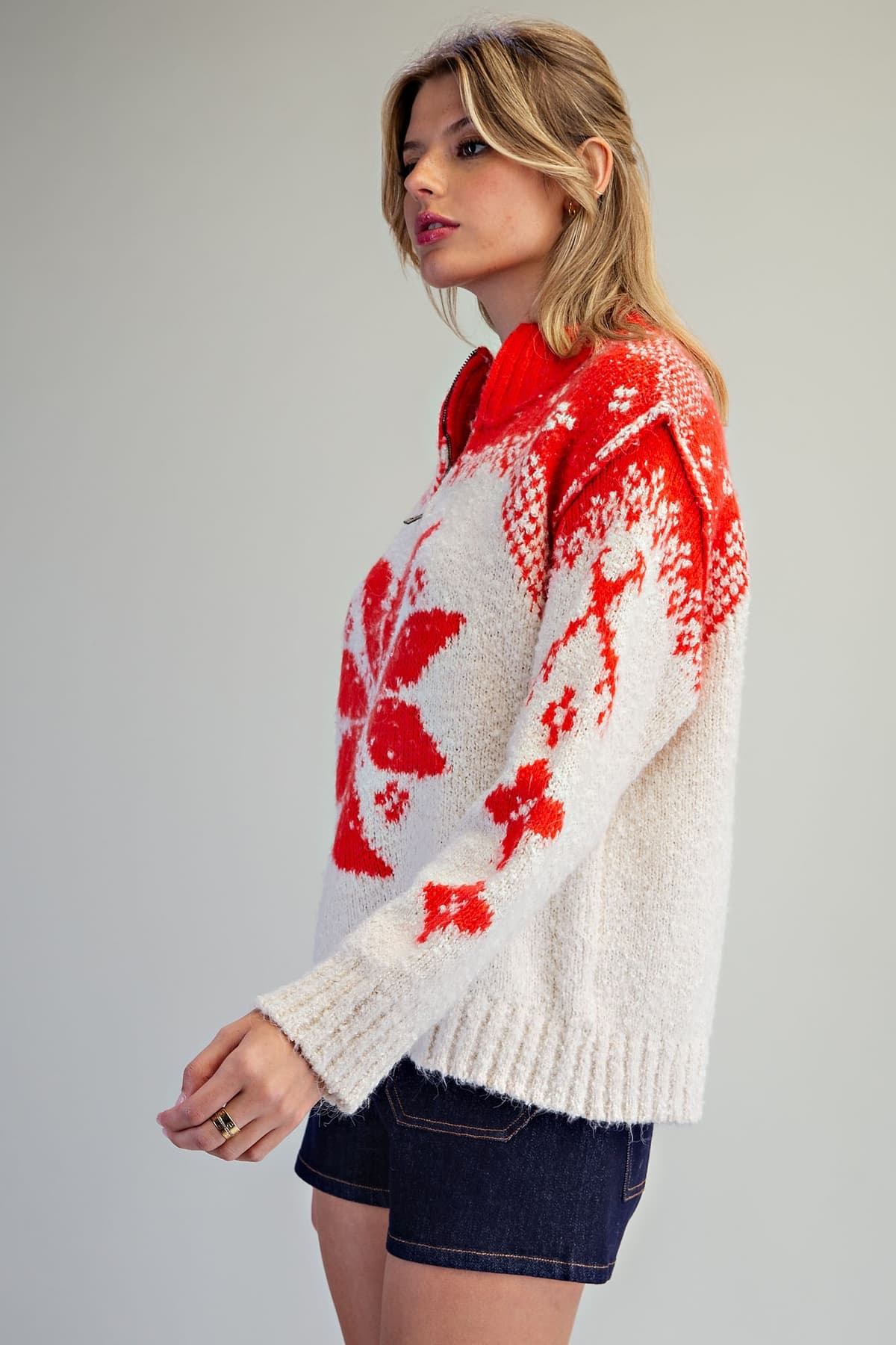 SH15942 - MERRY RED