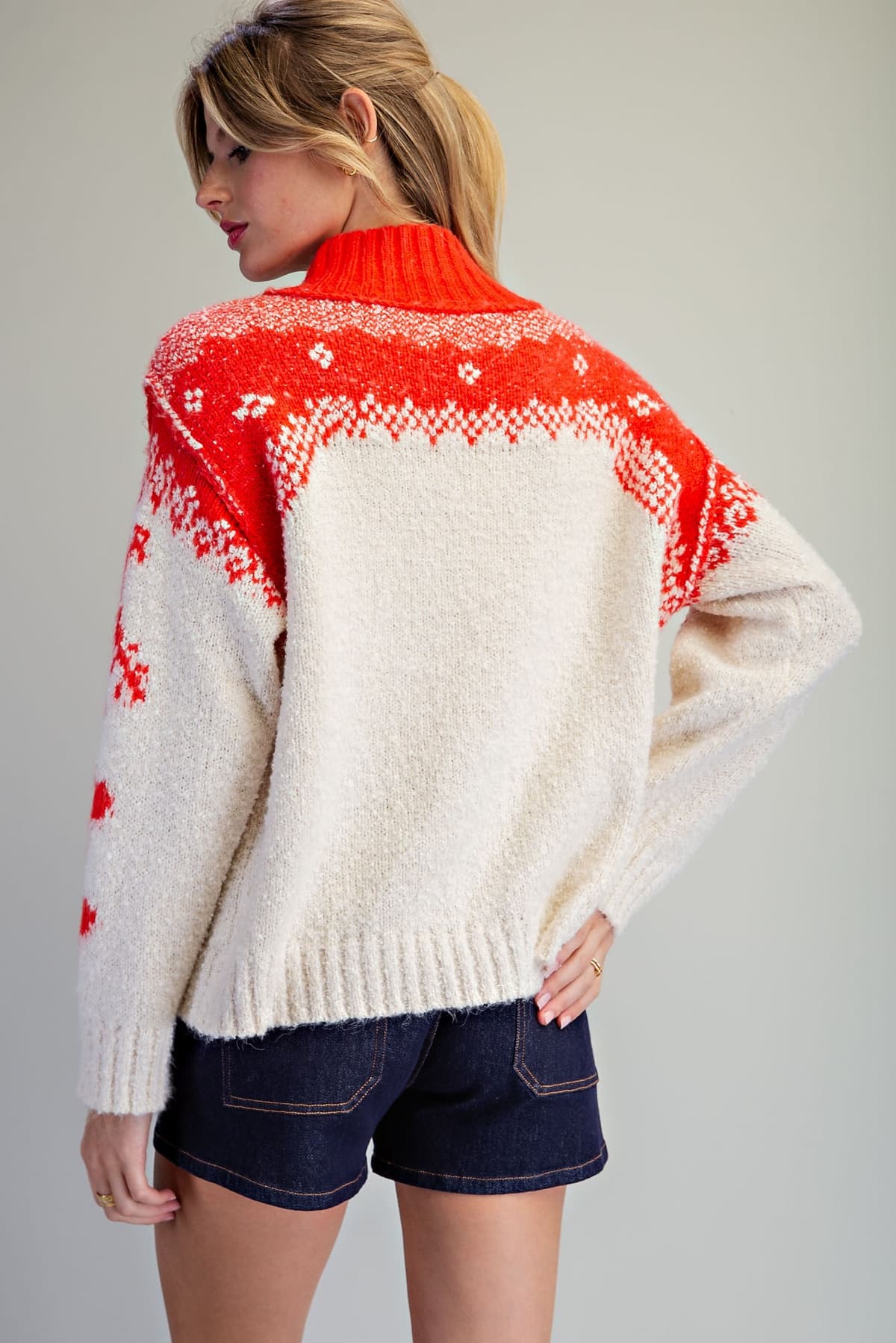 SH15942 - MERRY RED