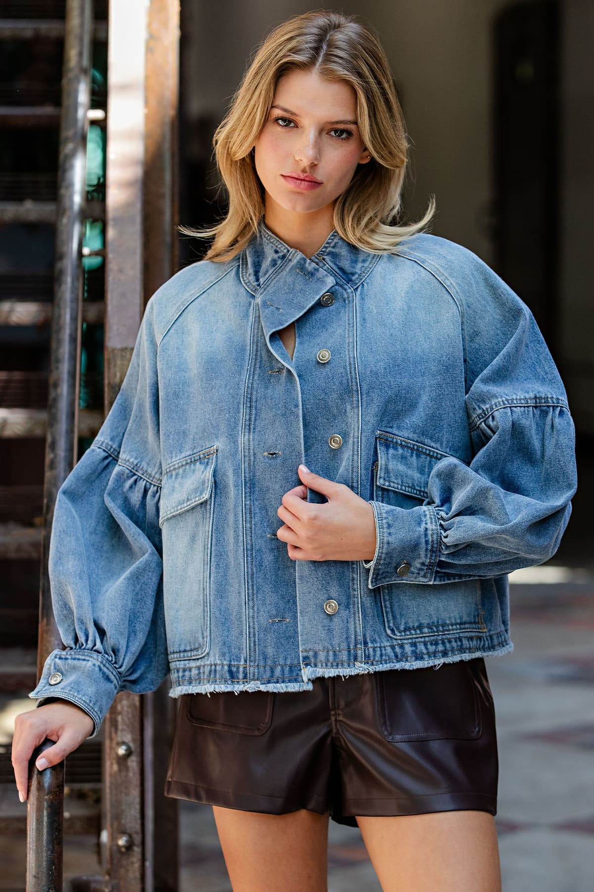 JH17120 - DENIM