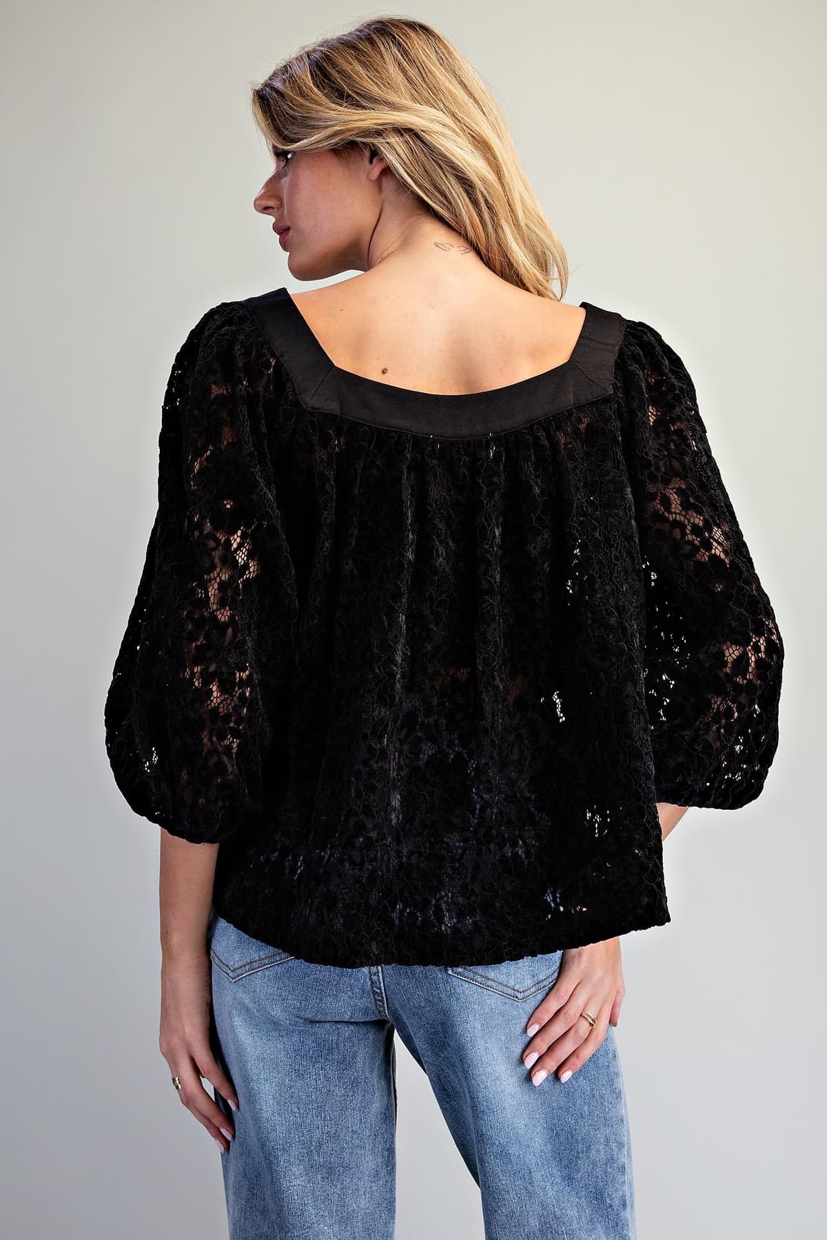 TK16480 - BLACK
