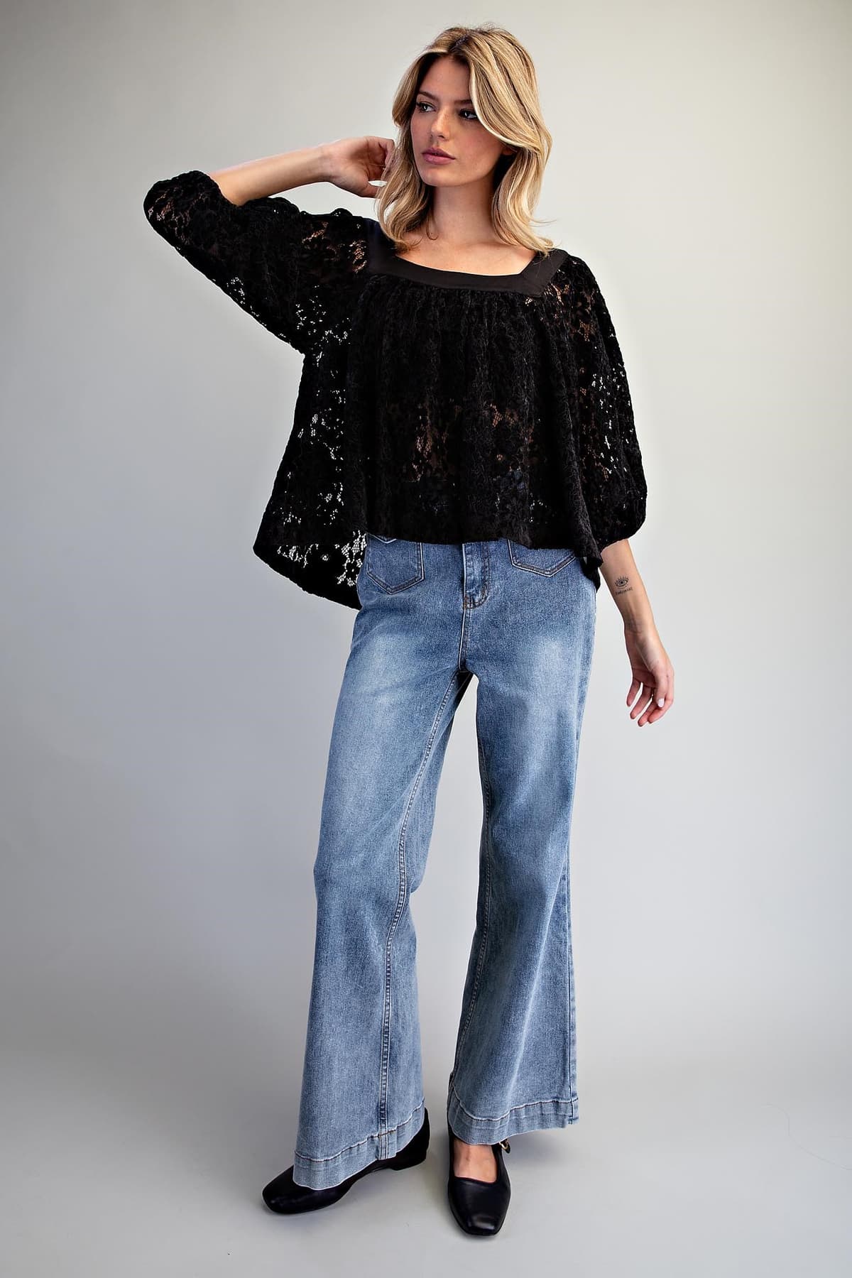TK16480 - BLACK