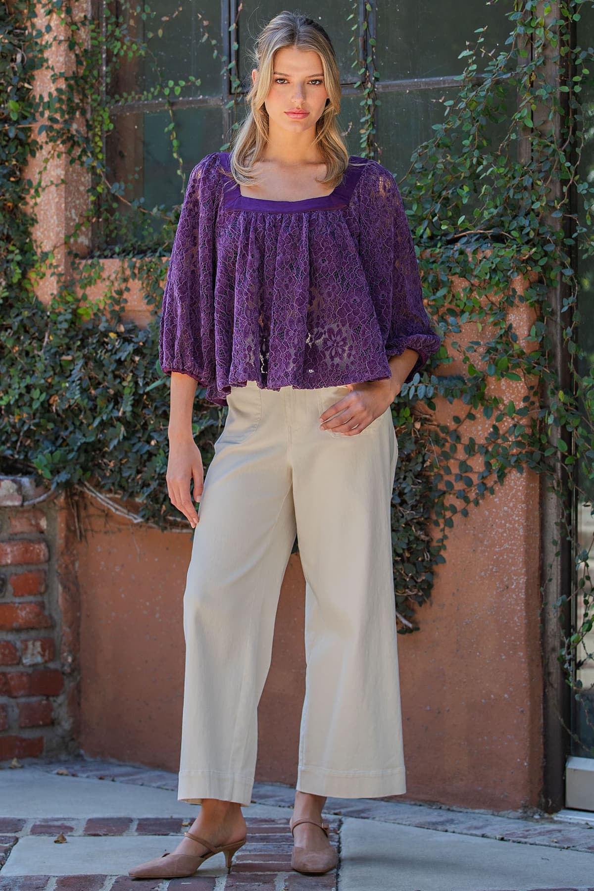 TK16480 - PLUM