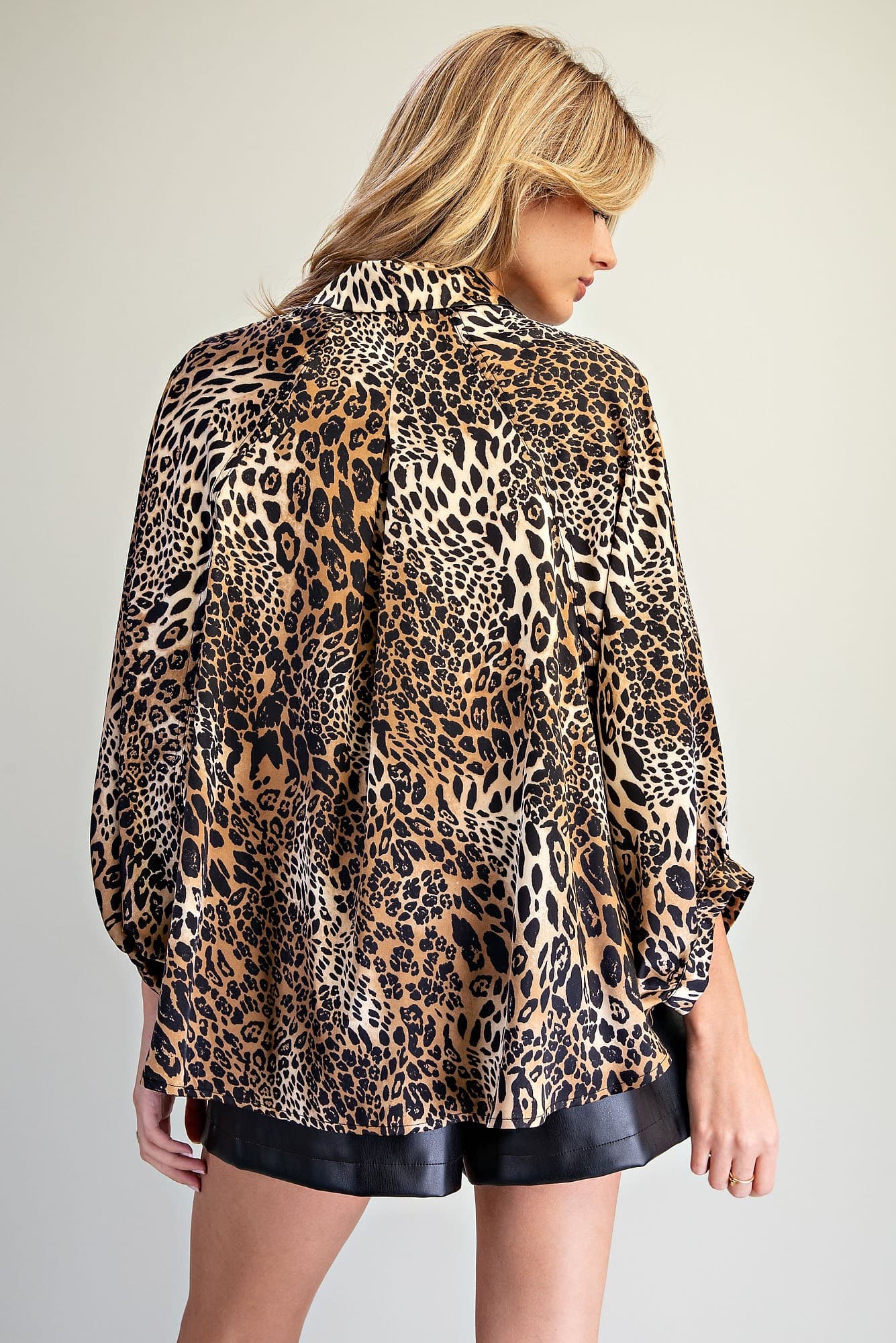 TK16972 - LEOPARD