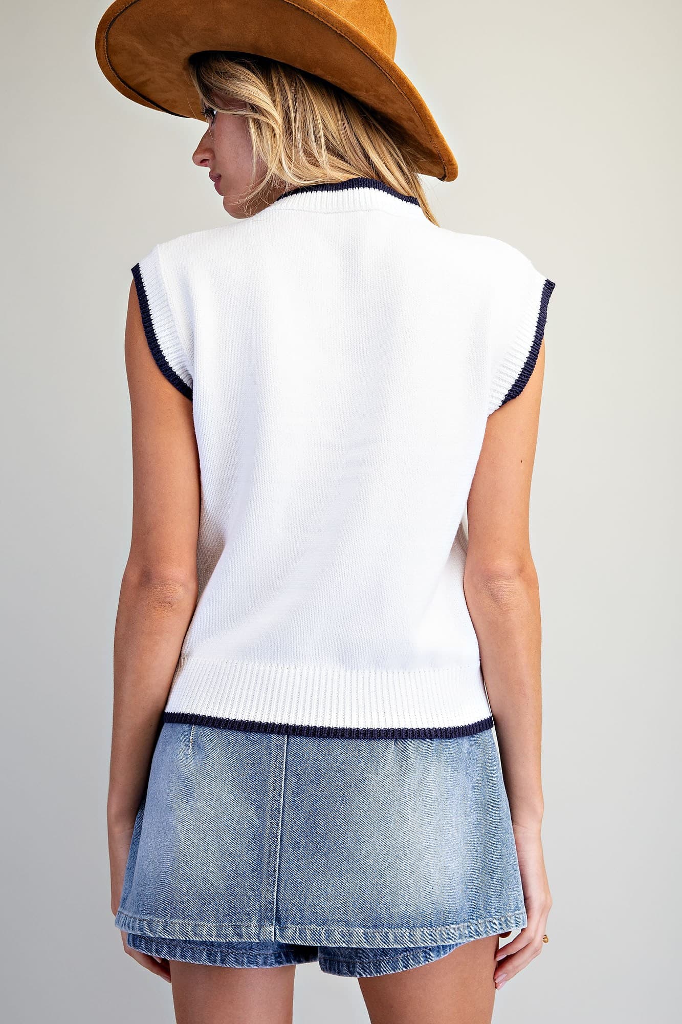 SH17162 - OFF WHITE