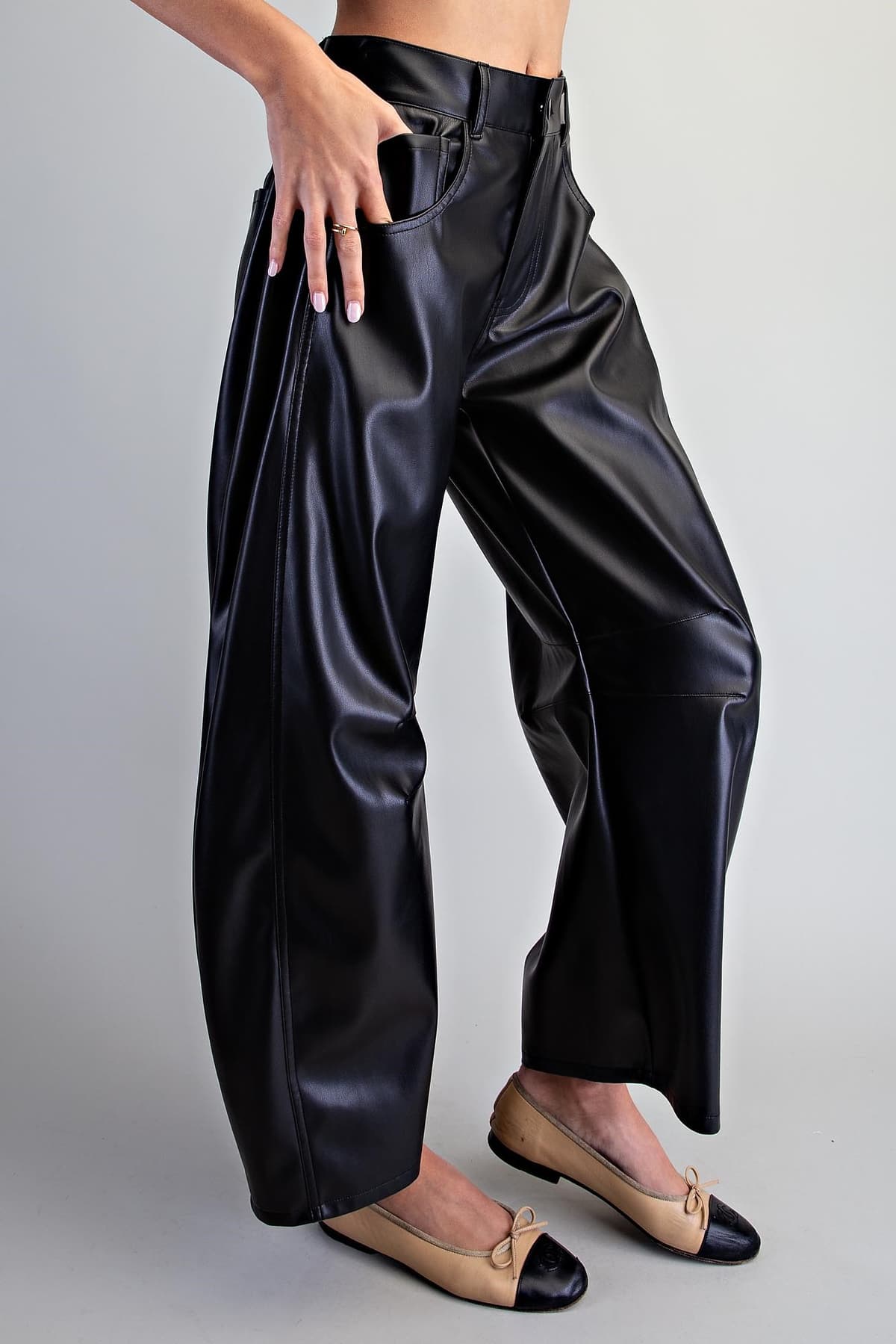 PK16974 - BLACK