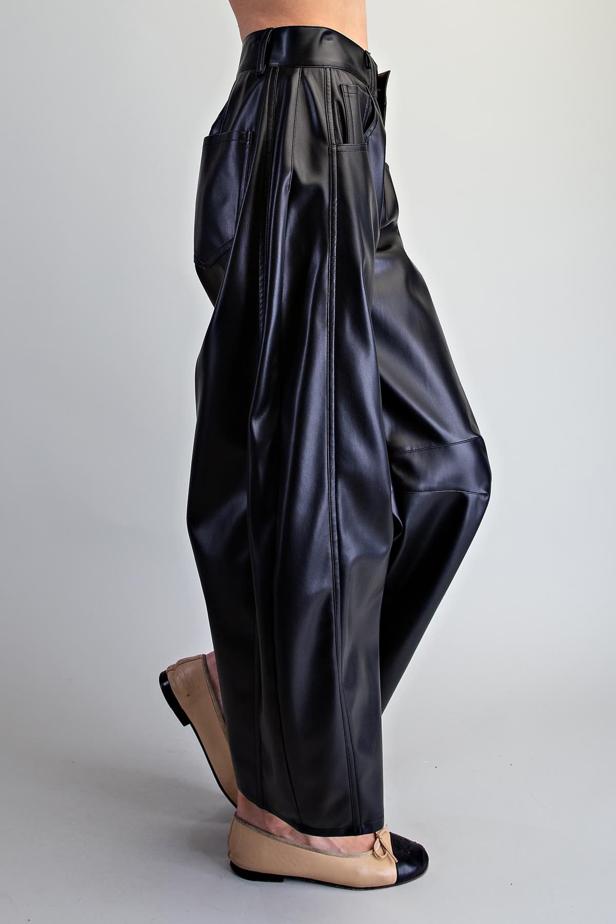 PK16974 - BLACK