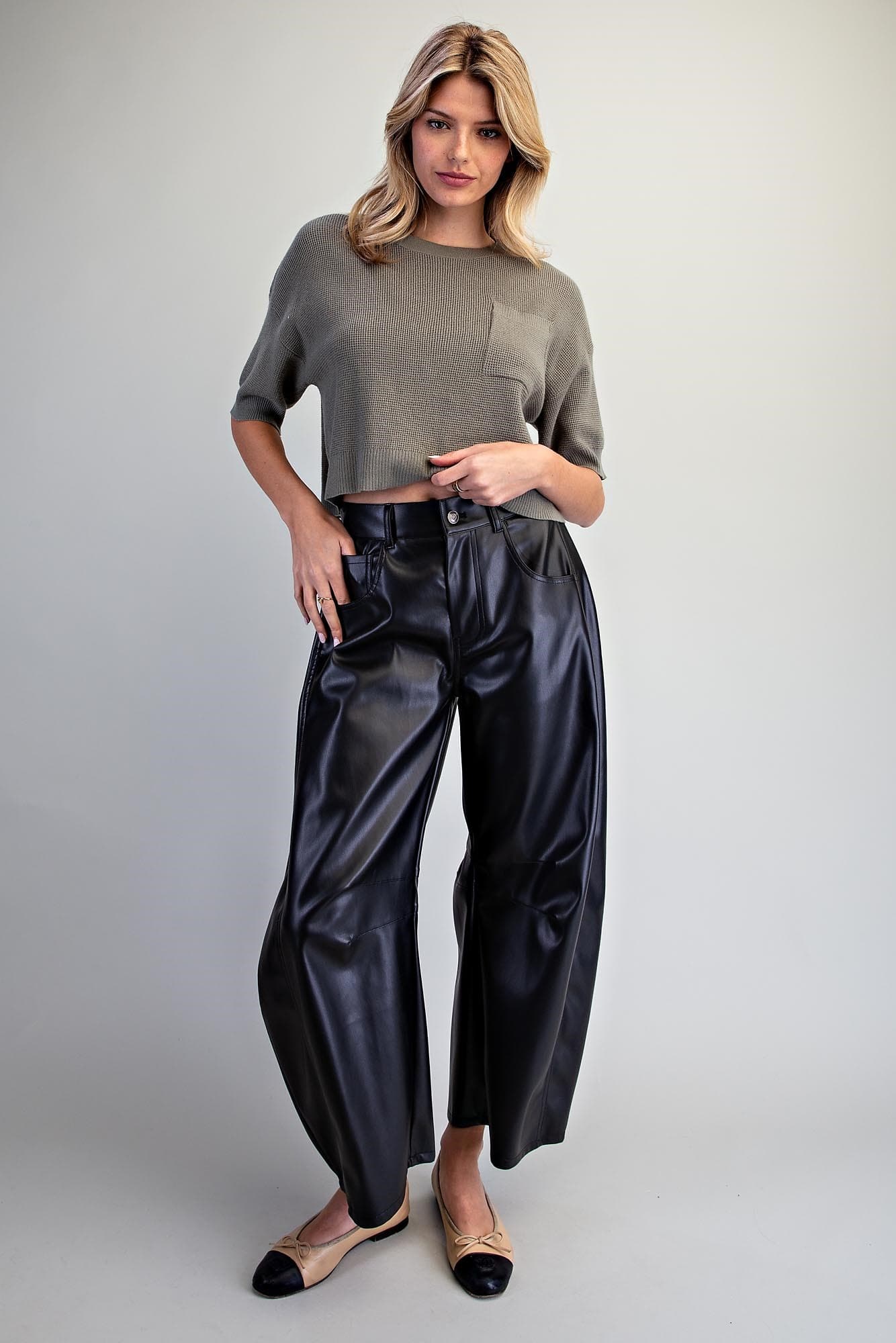 PK16974 - BLACK