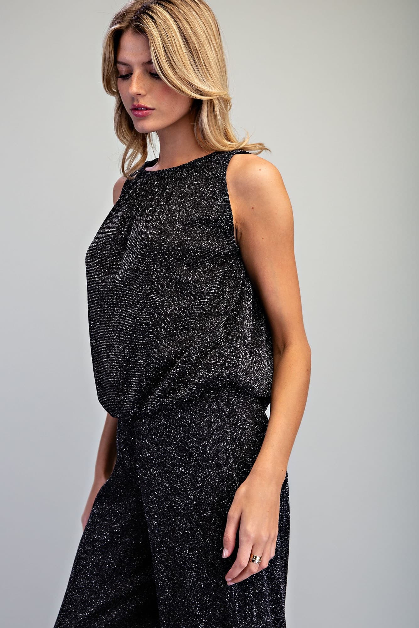 TK16976 - BLACK