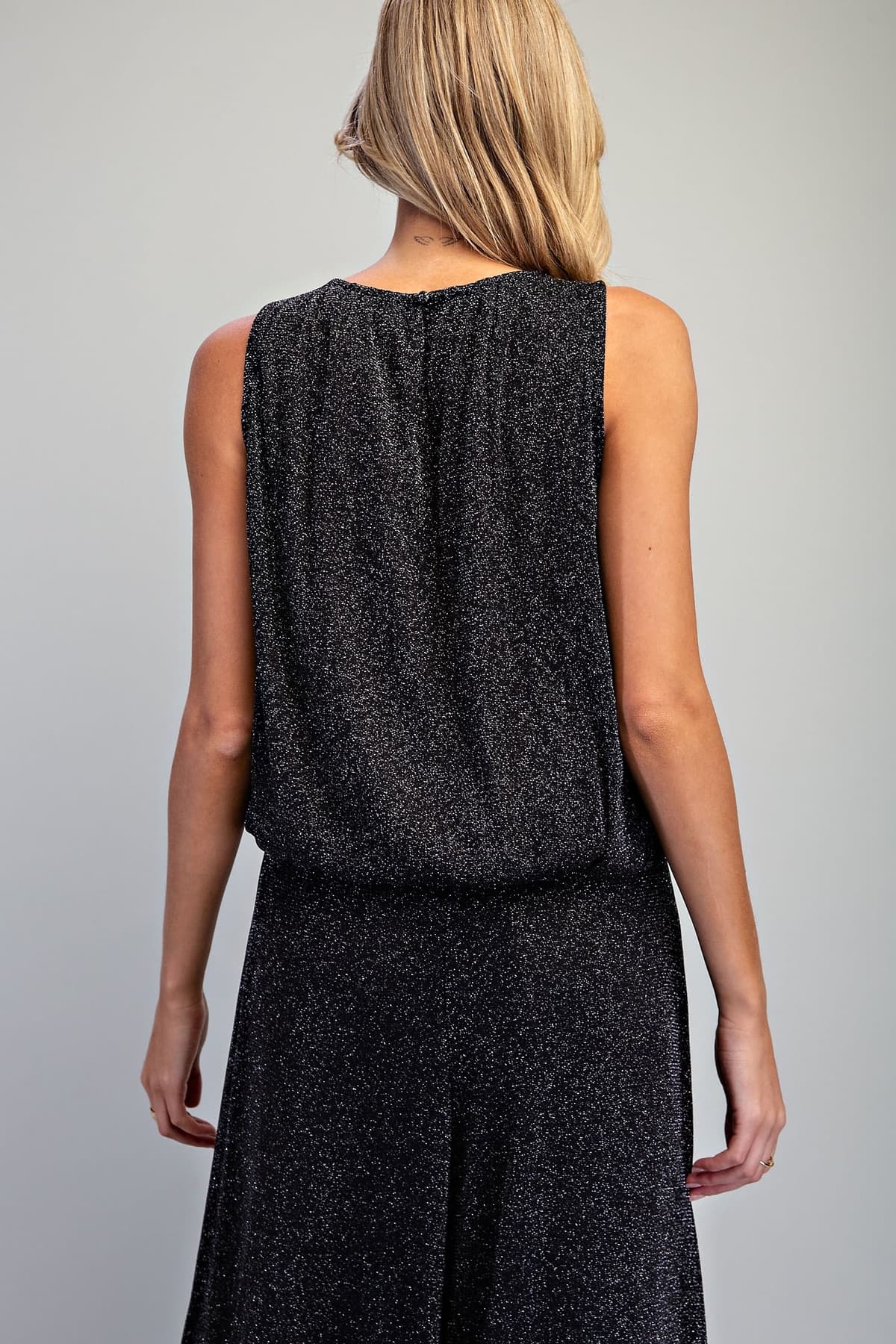 TK16976 - BLACK