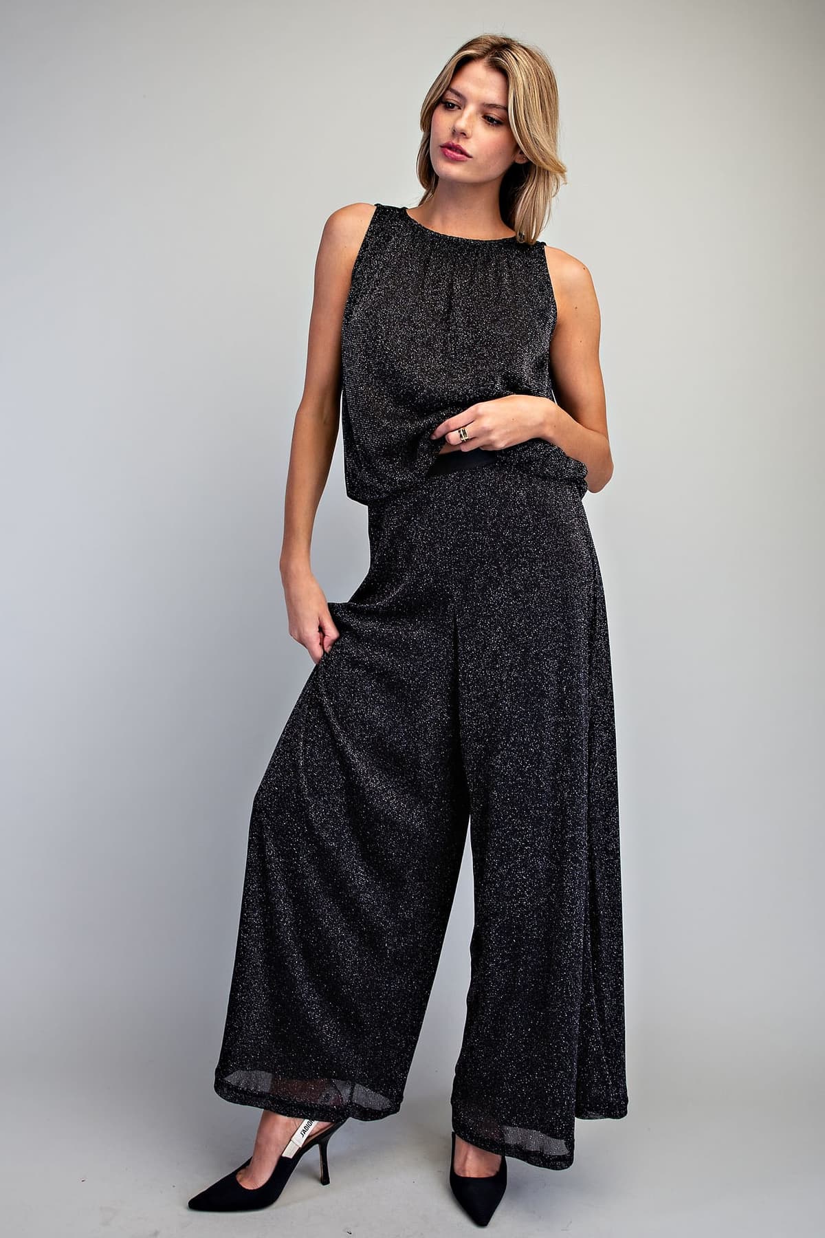 TK16976 - BLACK