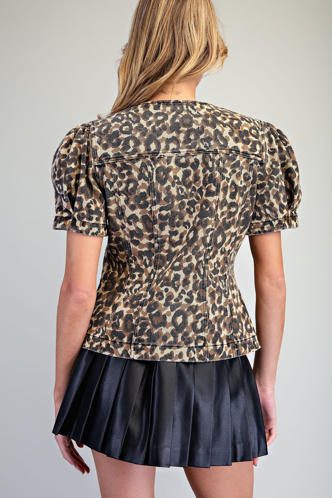JH15973 - LEOPARD