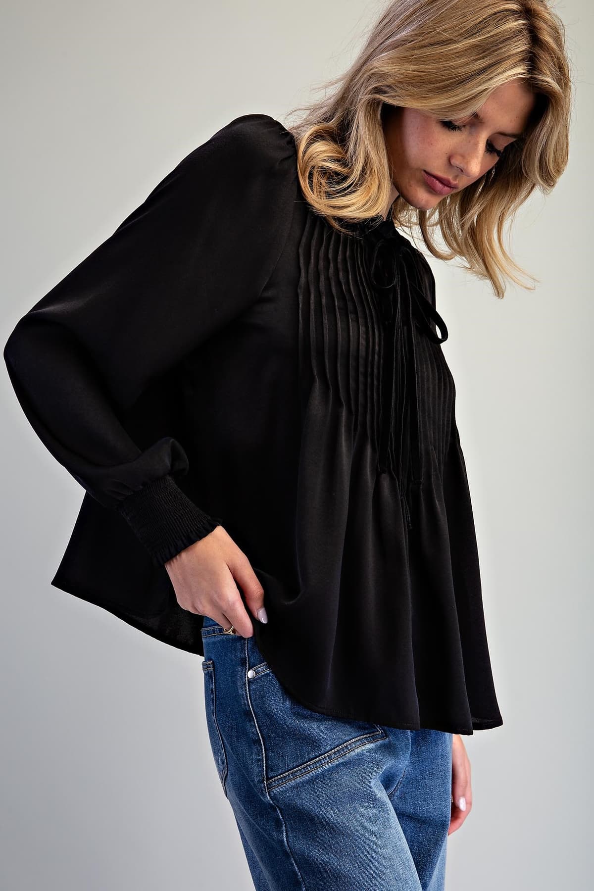 TK16491 - BLACK