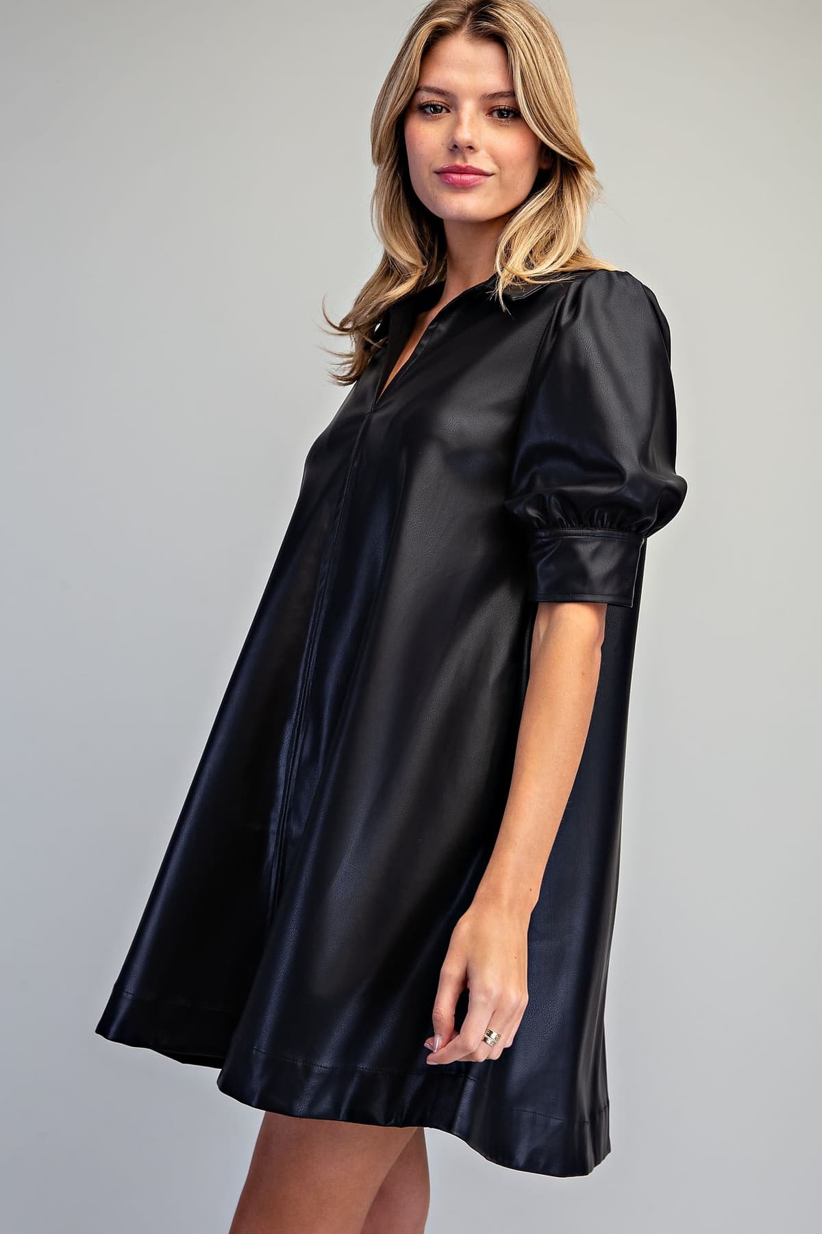 DH15968 - BLACK