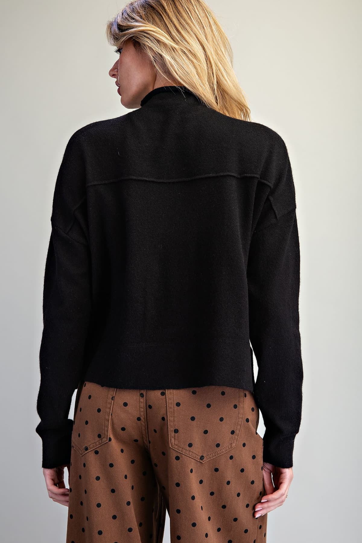 SK16359 - BLACK
