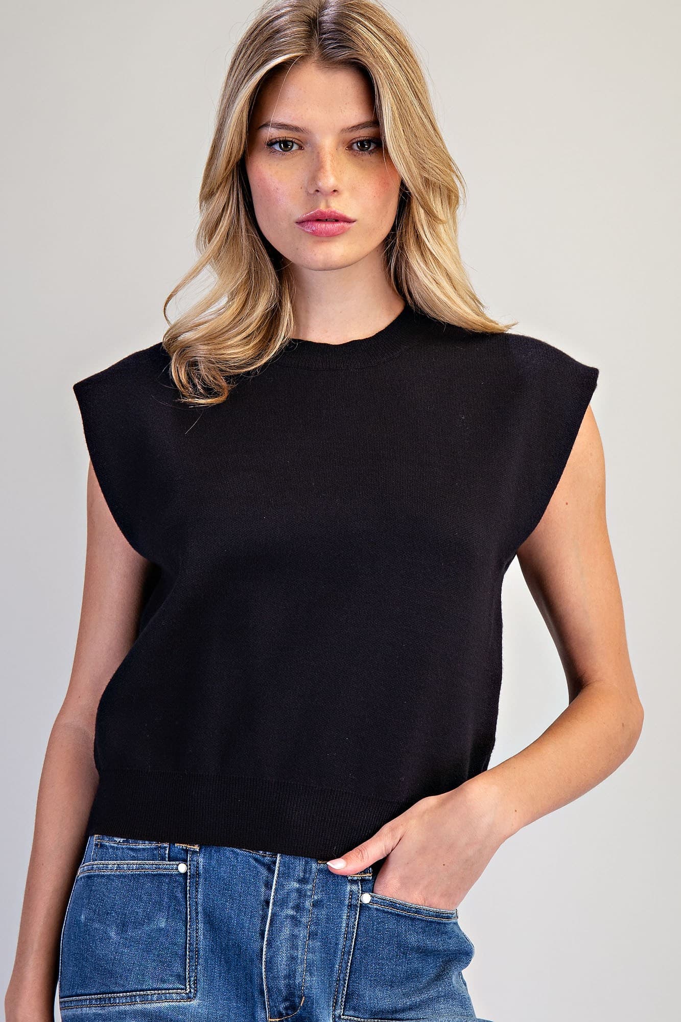 SK16856 - BLACK