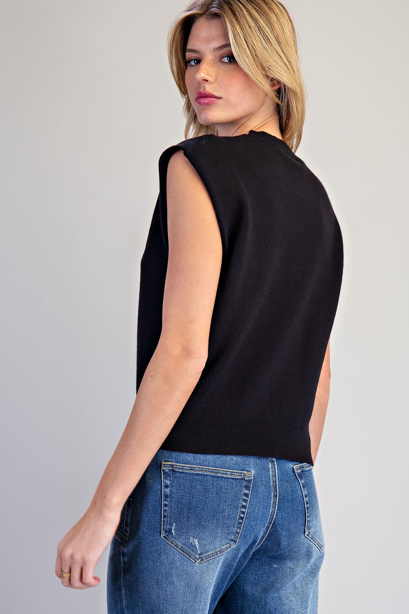 SK16856 - BLACK
