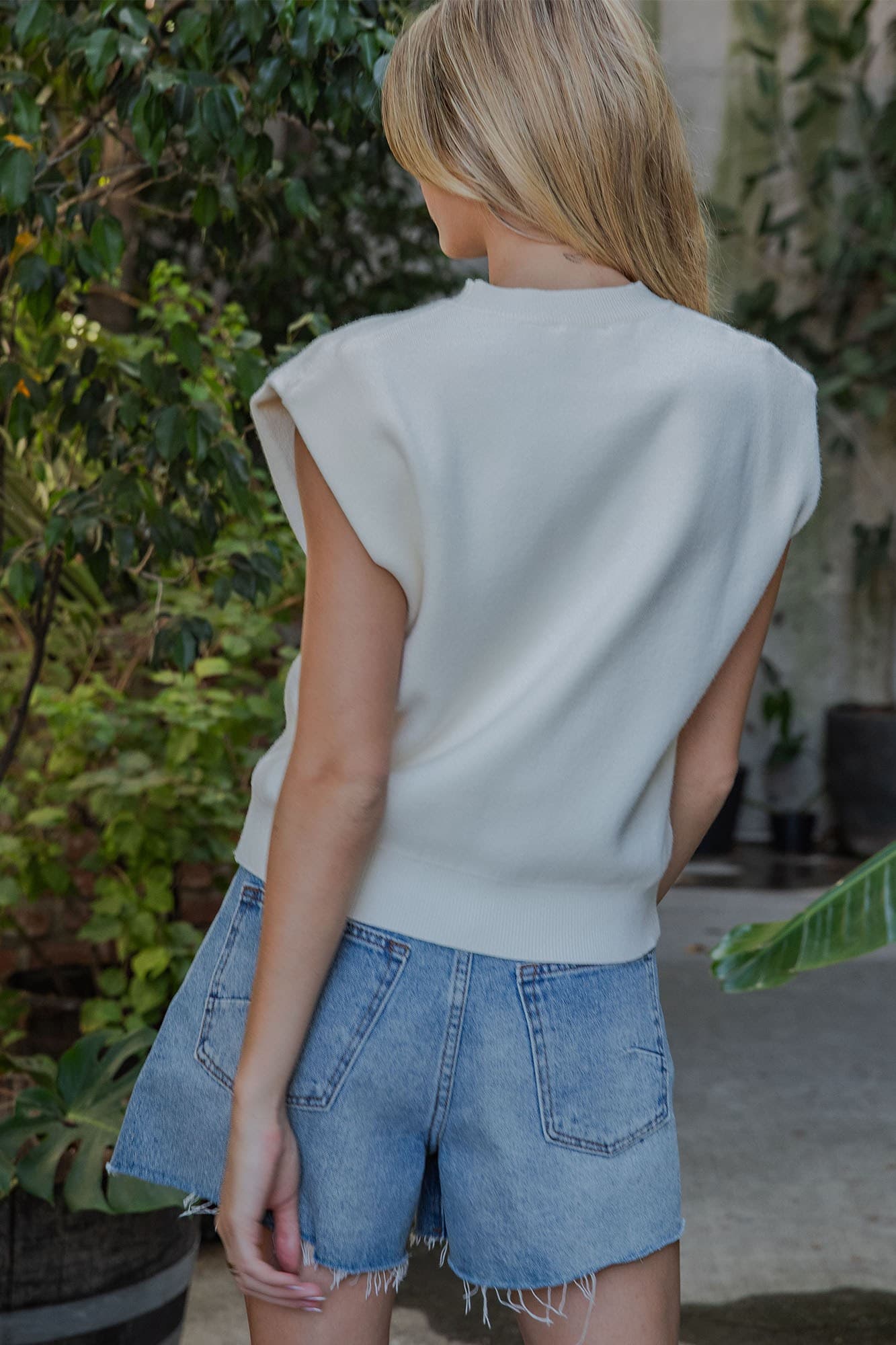 SK16856 - OFF WHITE